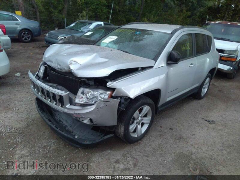 2012 Jeep COMPASS (VIN 1C4NJDBB6CD717945) — фото 2 из 11