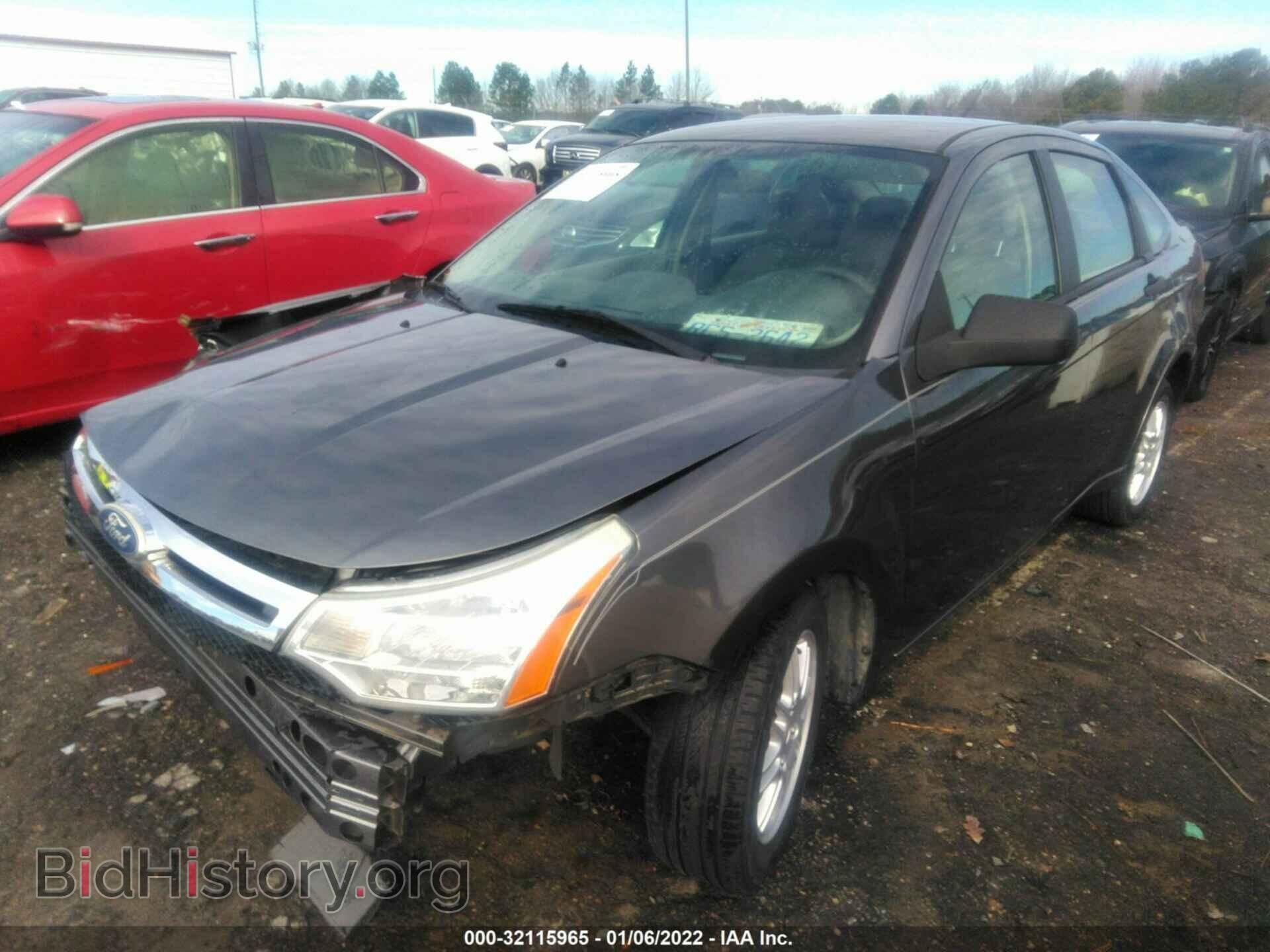 2011 FORD FOCUS - VIN: 1FAHP3FN7BW133282 - Фото 2