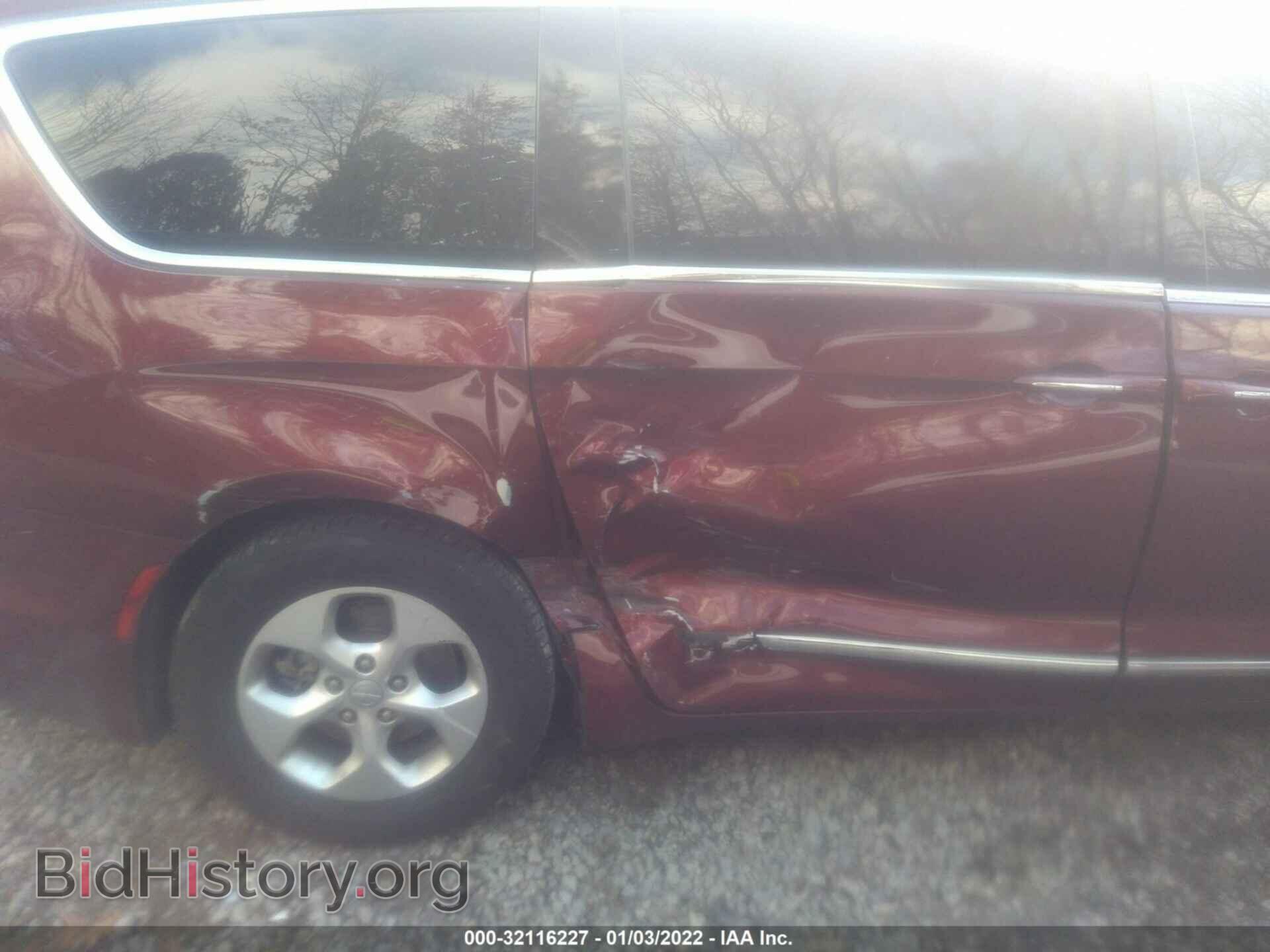2017 CHRYSLER PACIFICA - VIN: 2C4RC1EG1HR720922 - Фото 6