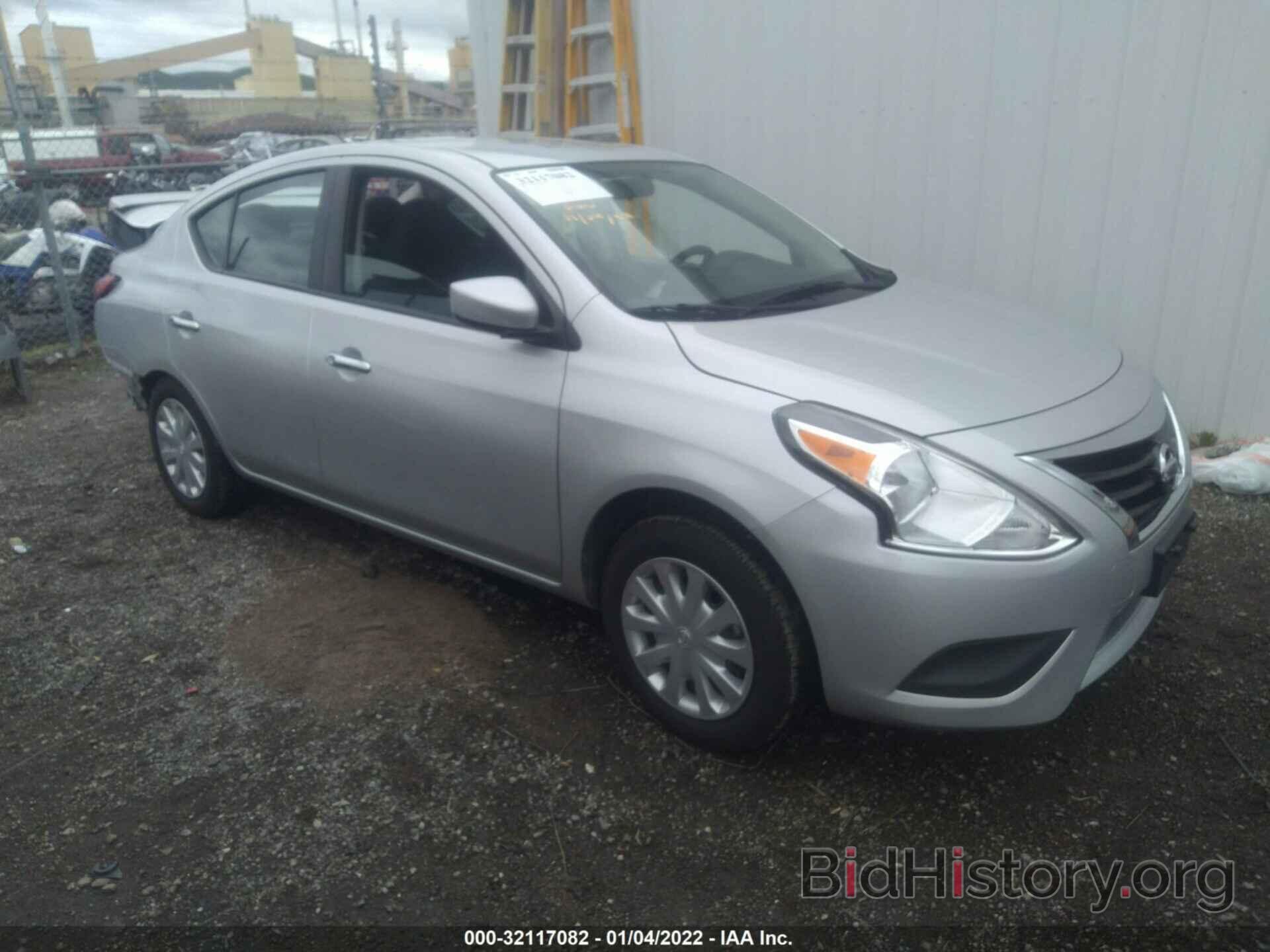 Photo 3N1CN7AP2KL875091 - NISSAN VERSA SEDAN 2019