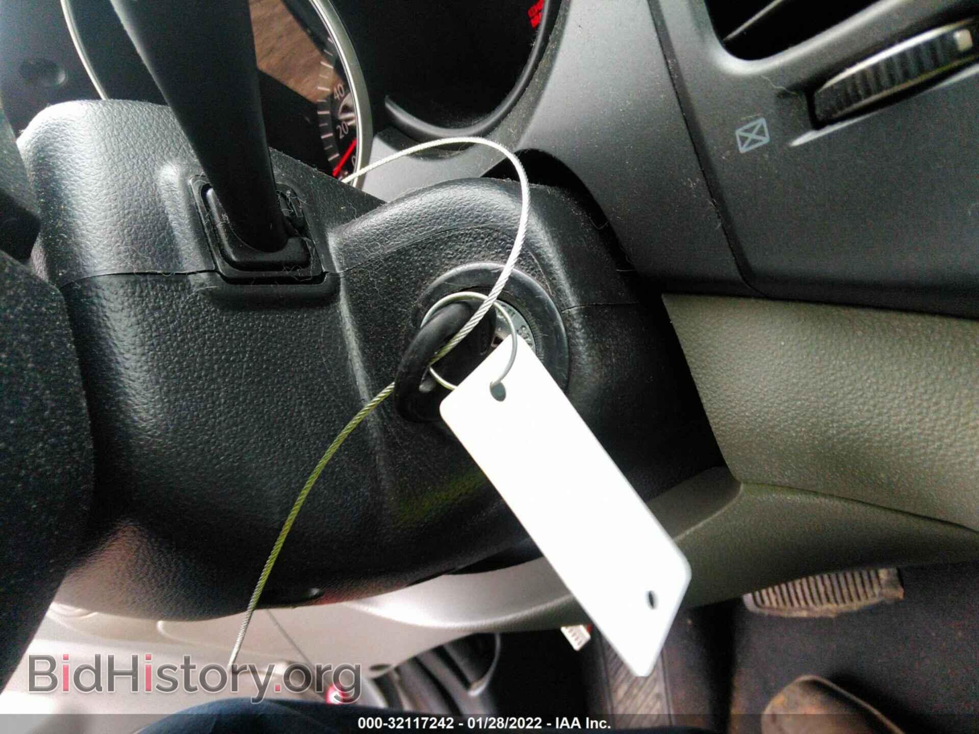 2009 KIA OPTIMA - VIN: KNAGE228795365738 - Фото 11