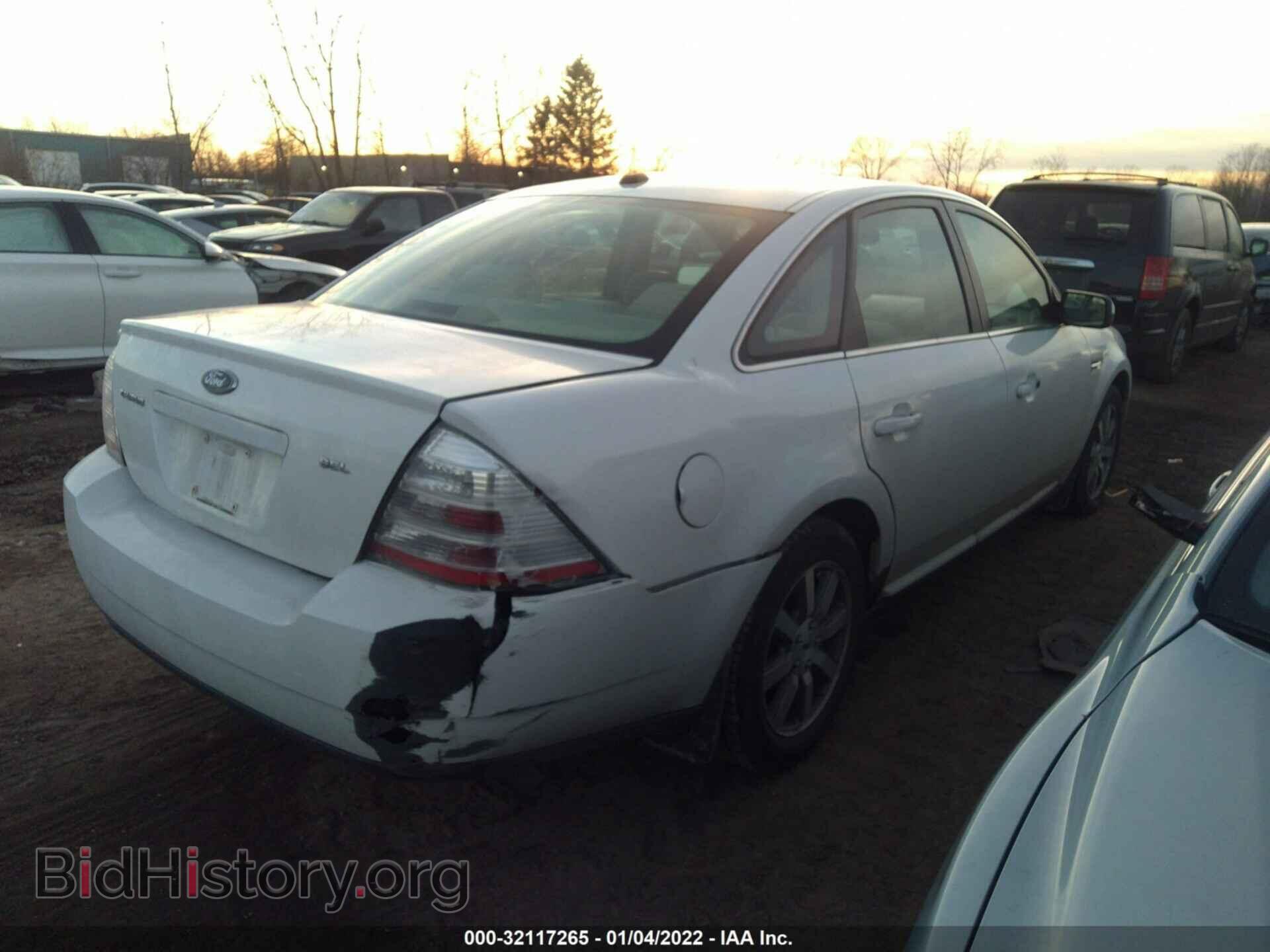 2008 FORD TAURUS - VIN: 1FAHP24W38G184318 - Фото 4