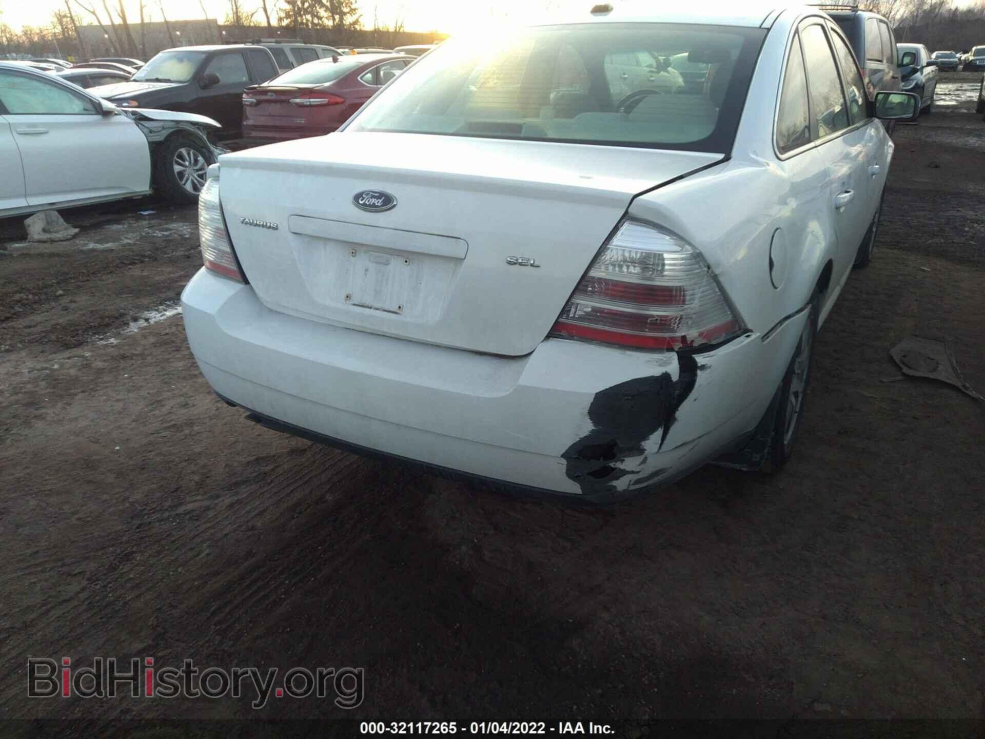 2008 FORD TAURUS - VIN: 1FAHP24W38G184318 - Фото 6