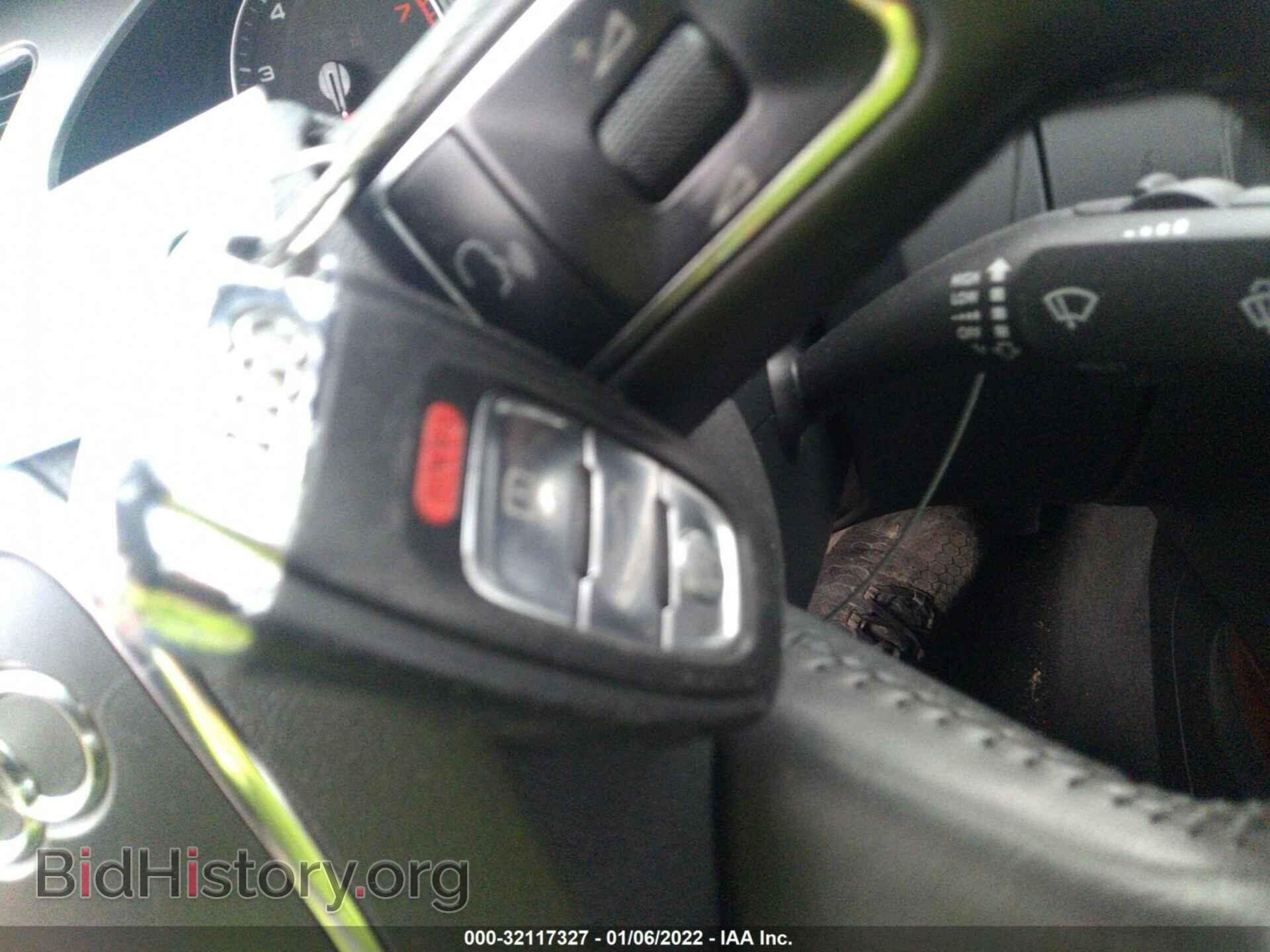 2011 AUDI A4 - VIN: WAUFFAFL5BN009683 - Фото 11