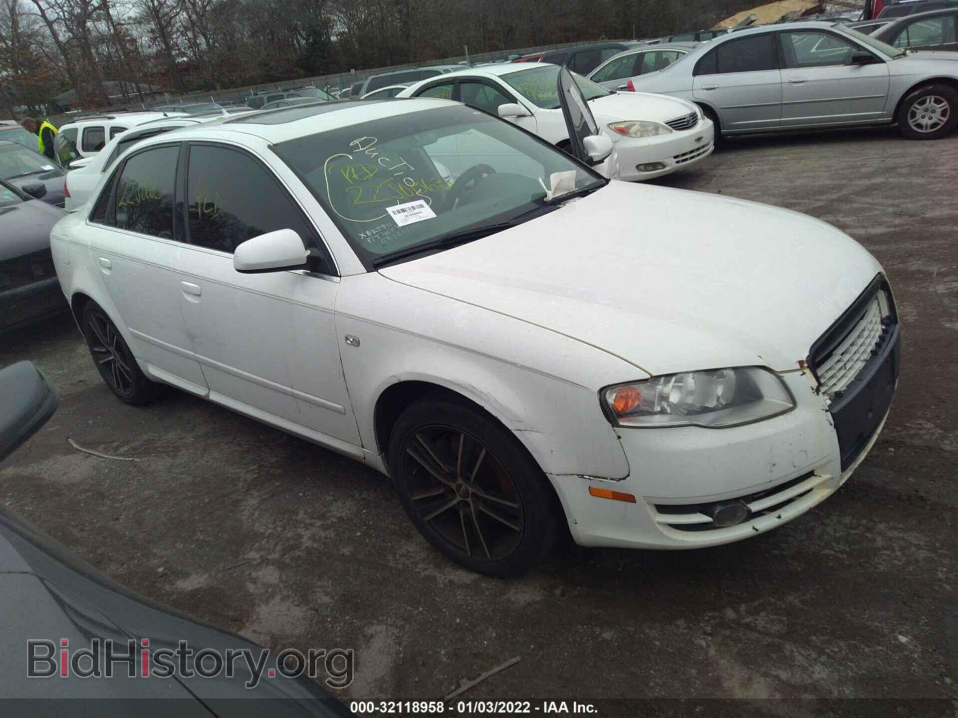 Photo WAUDF78EX8A101977 - AUDI A4 2008