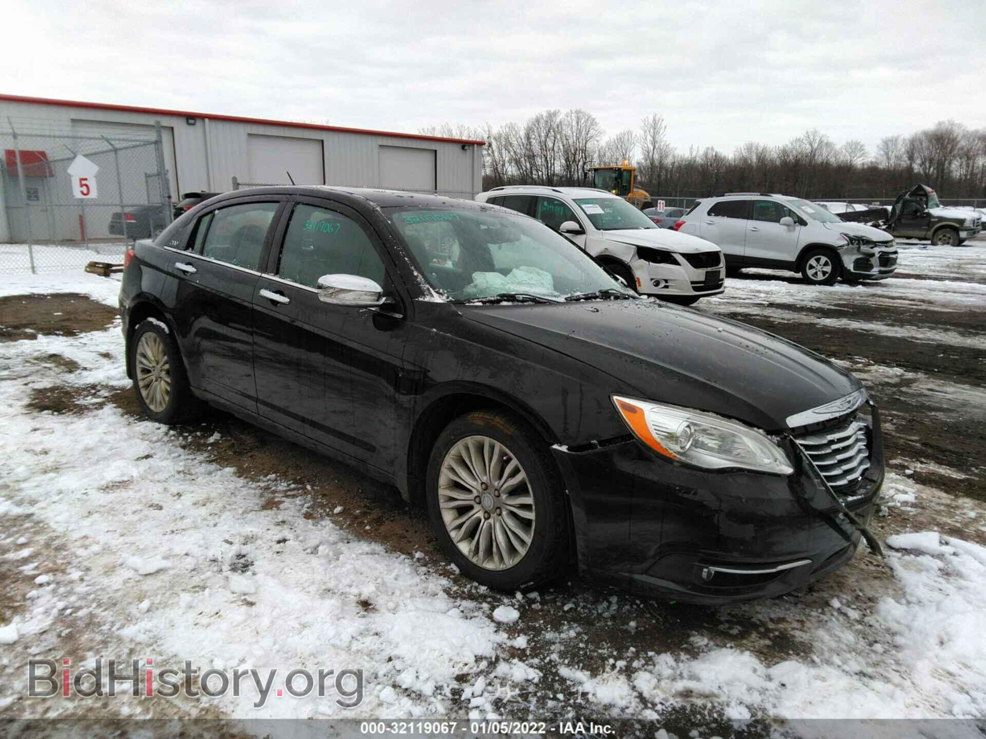 Photo 1C3BC2FG4BN623096 - CHRYSLER 200 2011