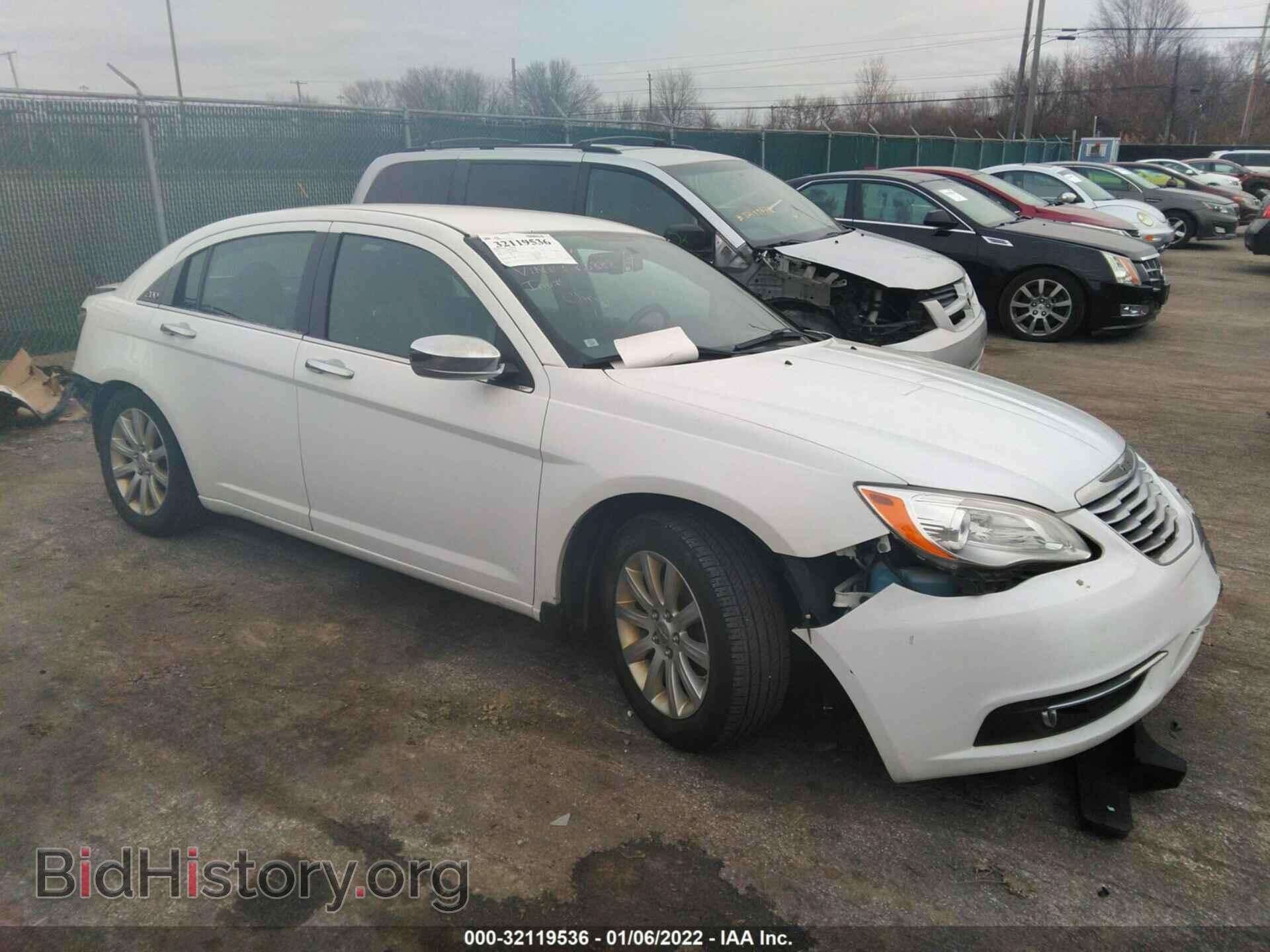 Фотография 1C3CCBCG2DN683888 - CHRYSLER 200 2013