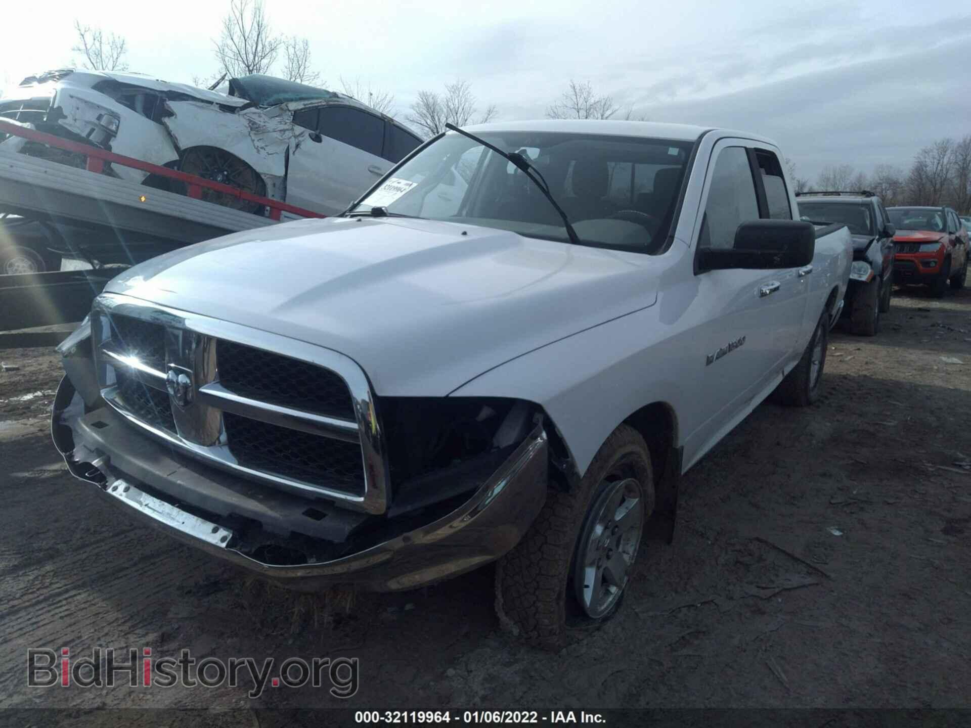2011 RAM 1500 - VIN: 1D7RB1GP7BS696248 - Фото 2