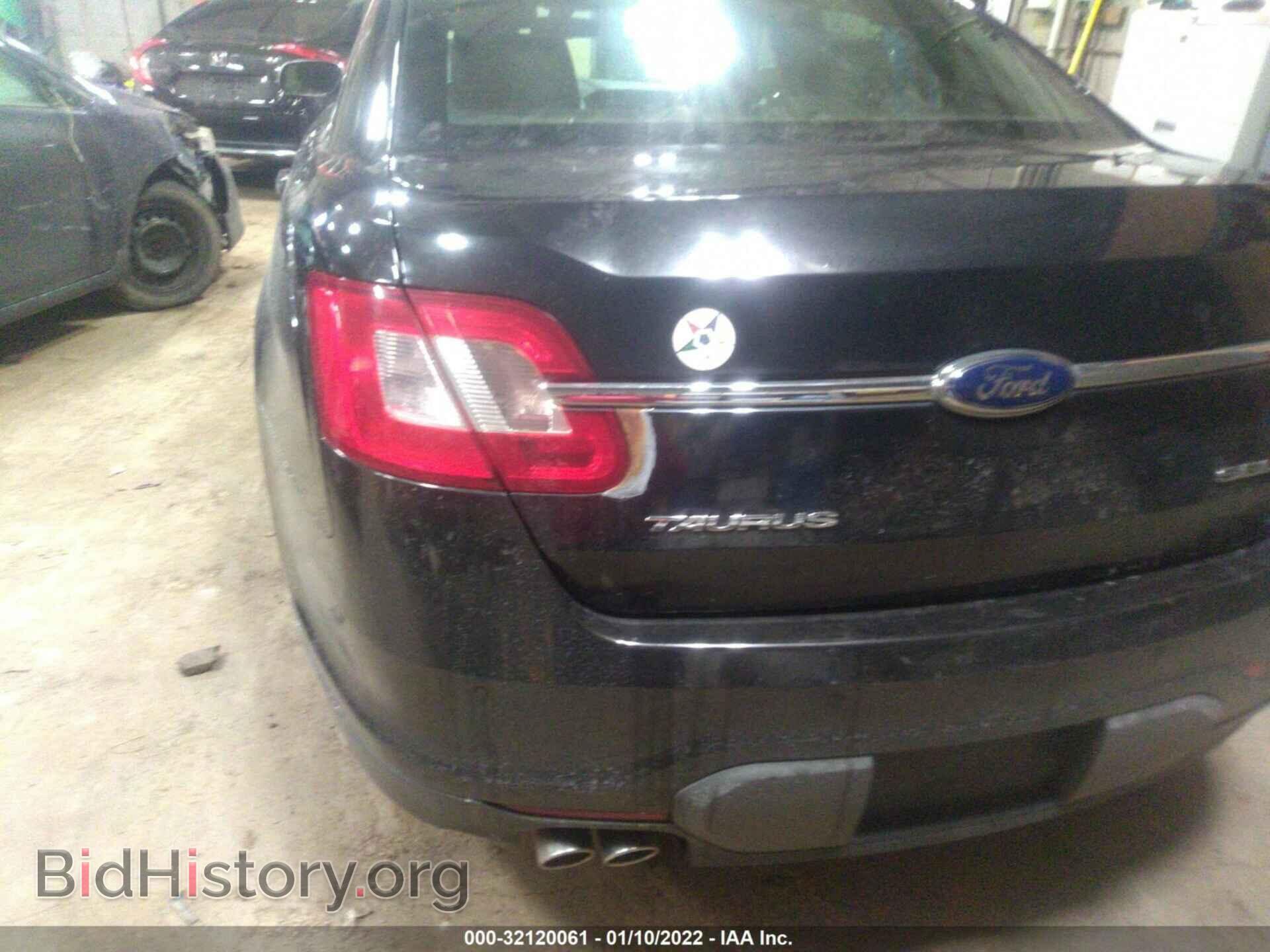 2010 FORD TAURUS - VIN: 1FAHP2EW2AG125037 - Photo 3