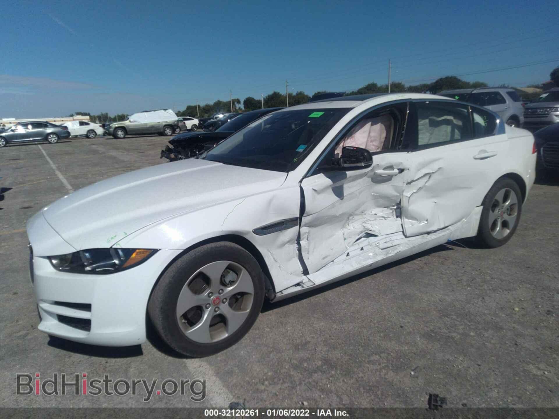 2018 JAGUAR XE - VIN: SAJAR4FX7JCP34061 - Фото 2