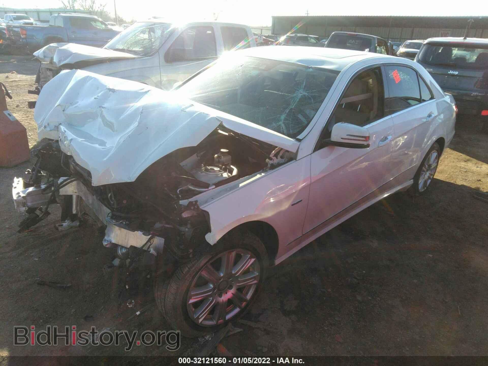 2012 MERCEDES-BENZ E-CLASS - VIN: WDDHF5KB6CA602306 - Фото 2