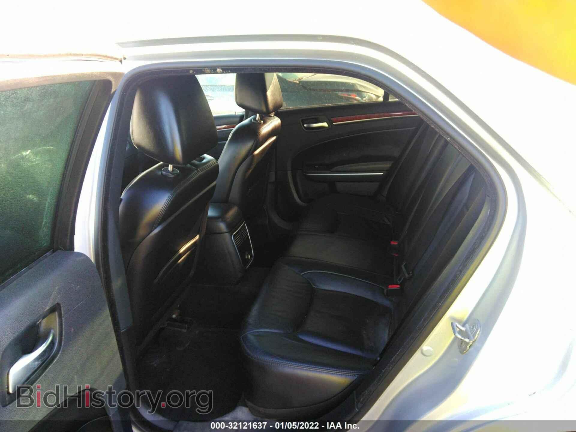 2012 CHRYSLER 300 - VIN: 2C3CCACG5CH229085 - Фото 8