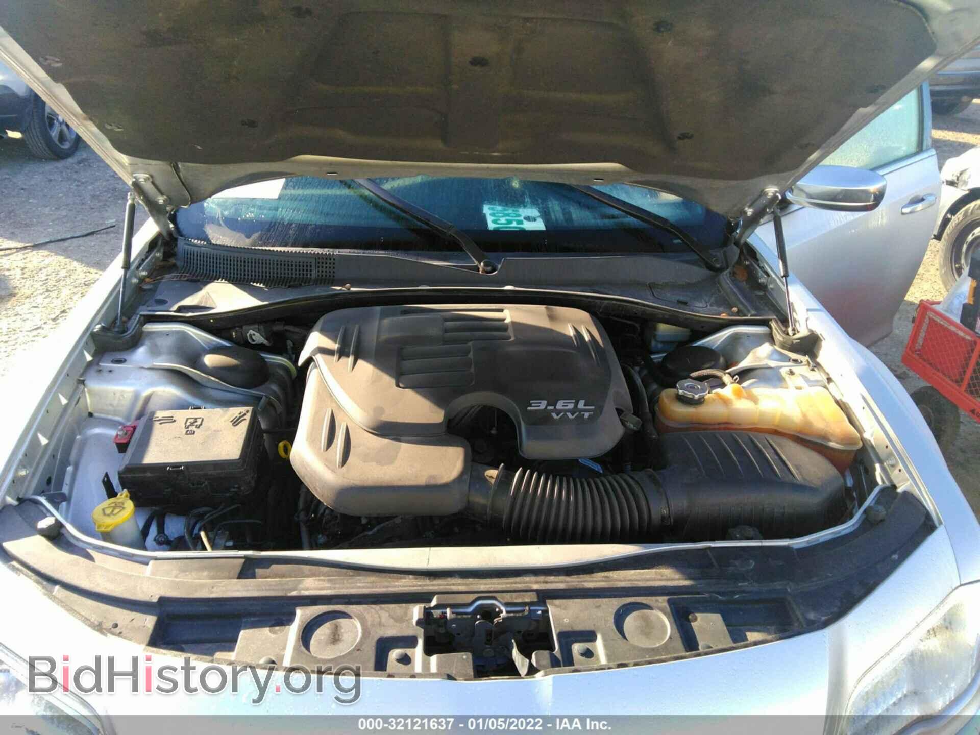 2012 CHRYSLER 300 - VIN: 2C3CCACG5CH229085 - Фото 10