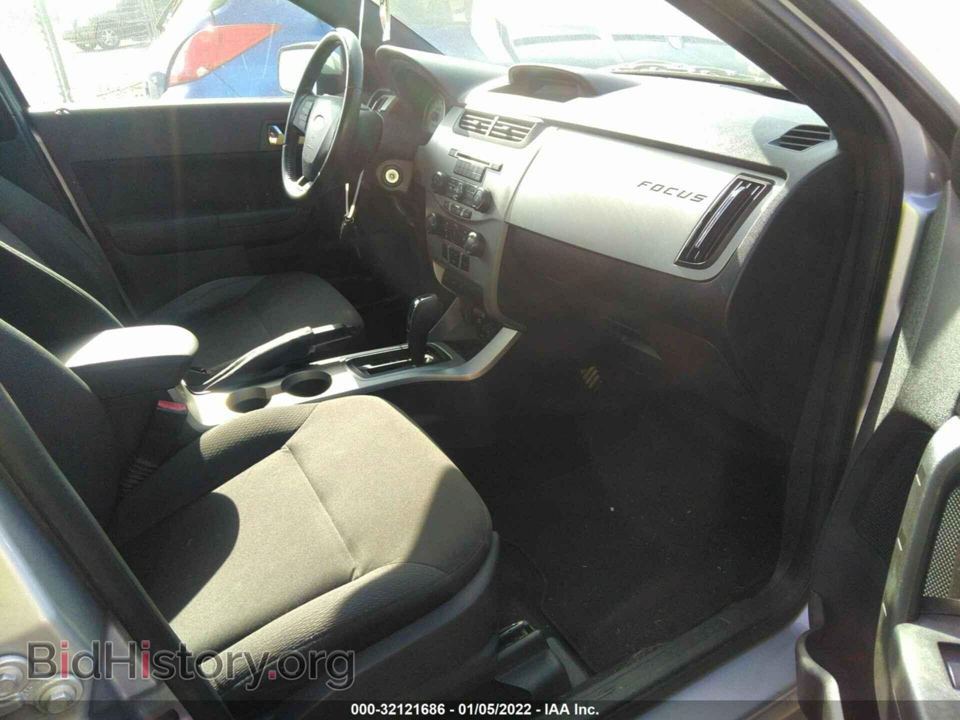 2009 FORD FOCUS - VIN: 1FAHP36N29W122622 - Фото 5