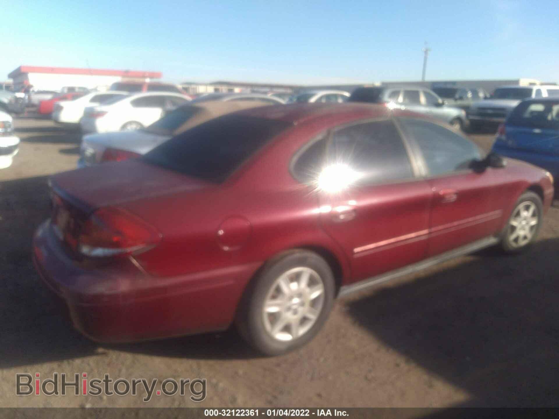 2006 FORD TAURUS - VIN: 1FAFP53286A176139 - Фото 4