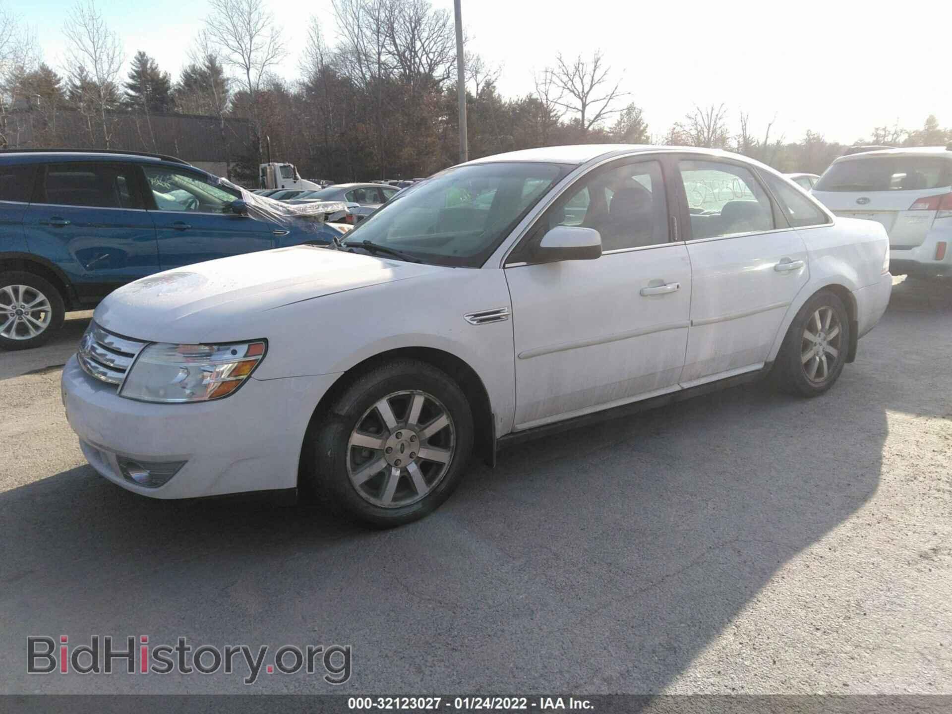 Фотография 1FAHP24W68G111556 - FORD TAURUS 2008