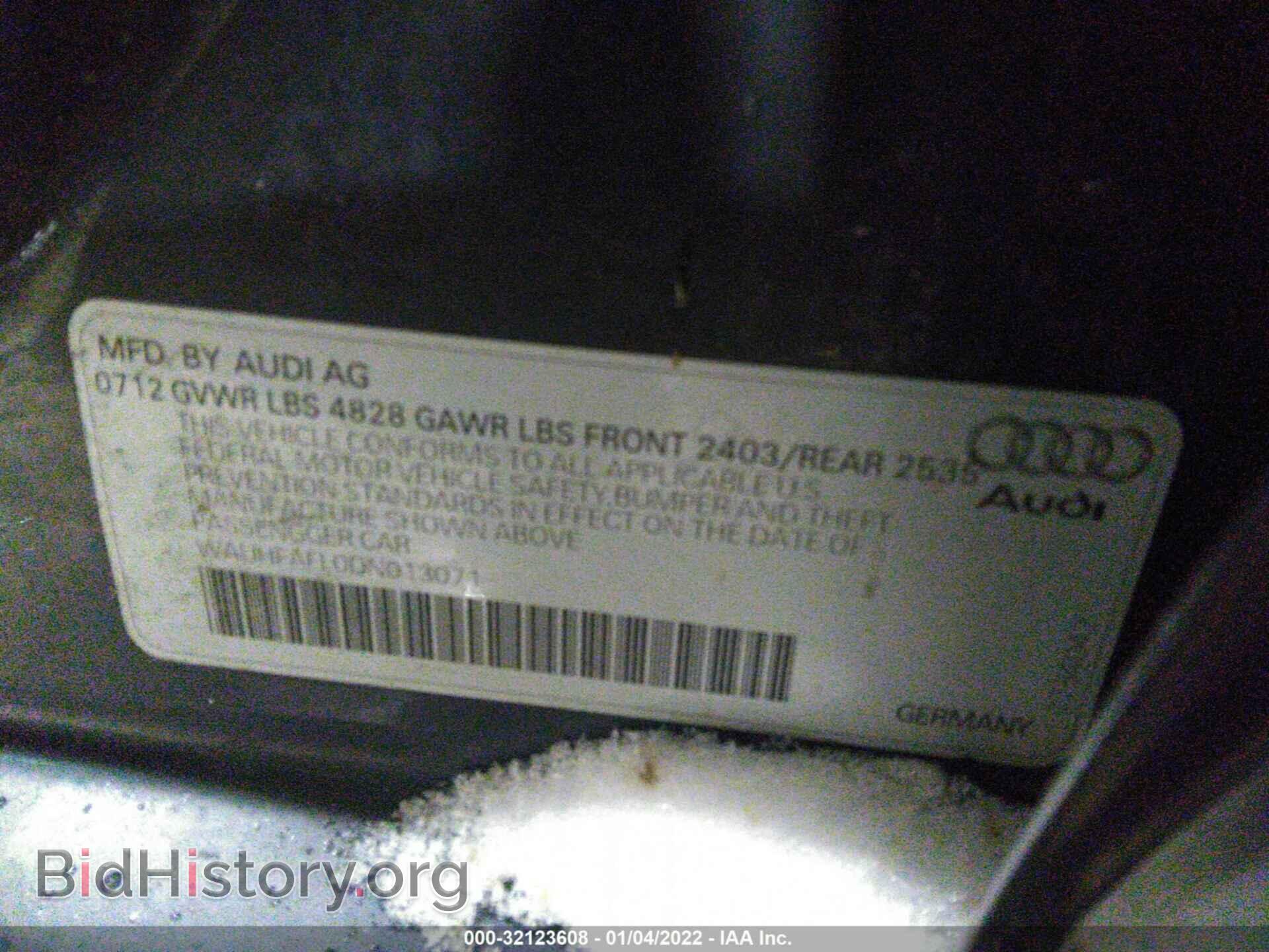 2013 AUDI A4 - VIN: WAUHFAFL0DN013071 - Фото 9