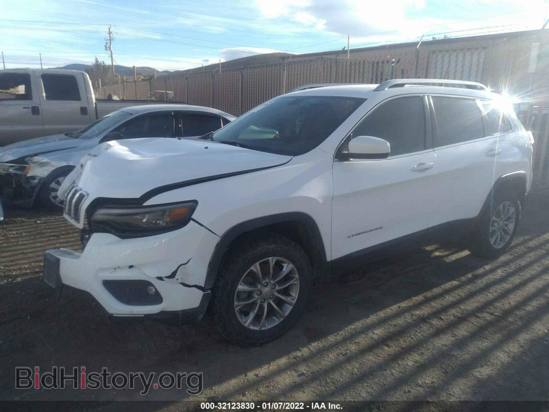2019 JEEP CHEROKEE - VIN: 1C4PJMLB3KD181719 - Фото 2
