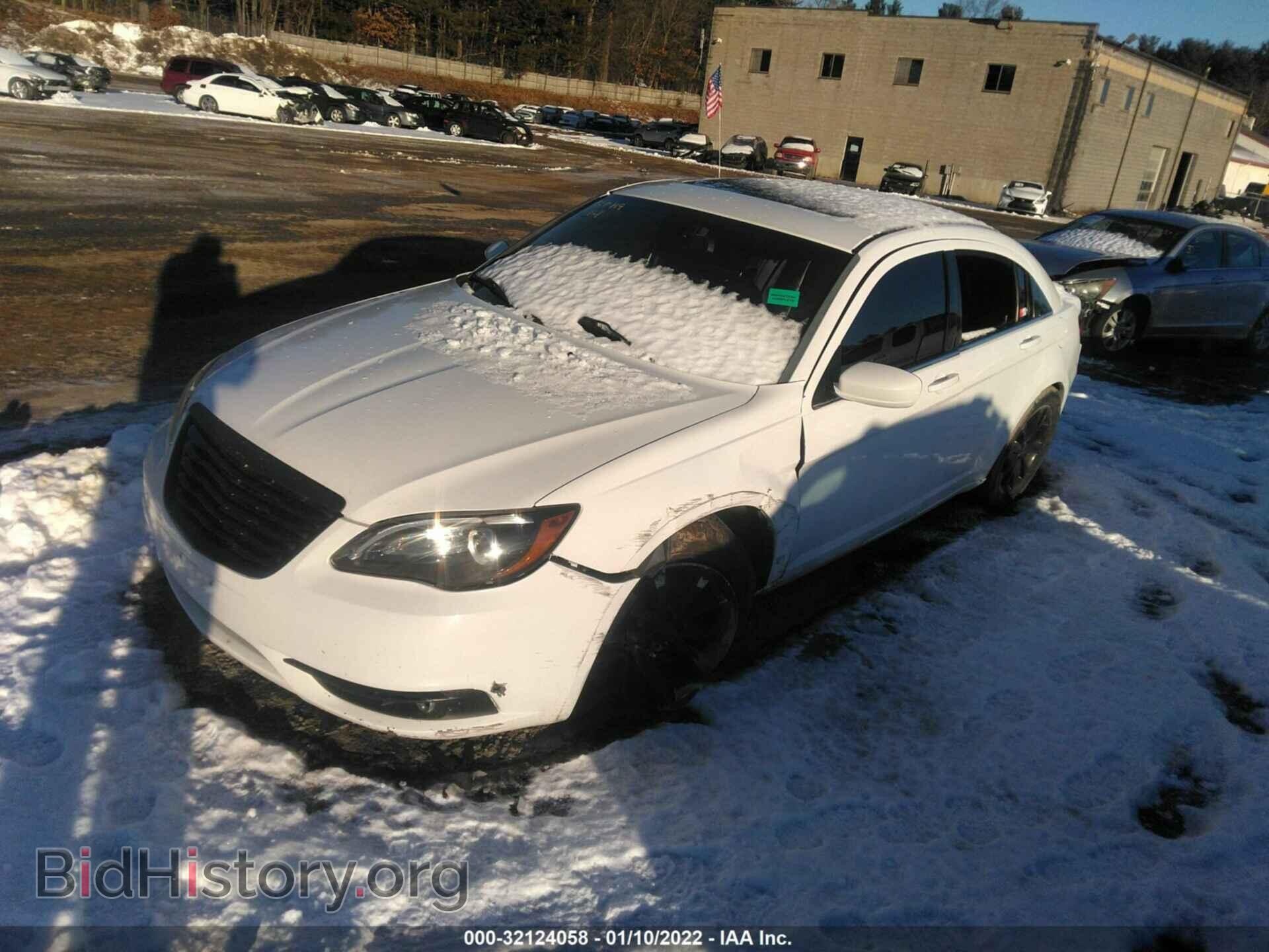 2013 CHRYSLER 200 - VIN: 1C3CCBCG3DN501549 - Photo 2