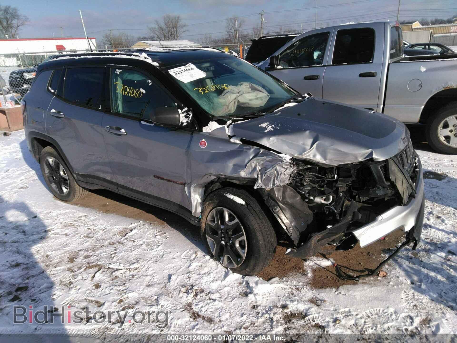 Фотография 3C4NJDDB5JT465478 - JEEP COMPASS 2018