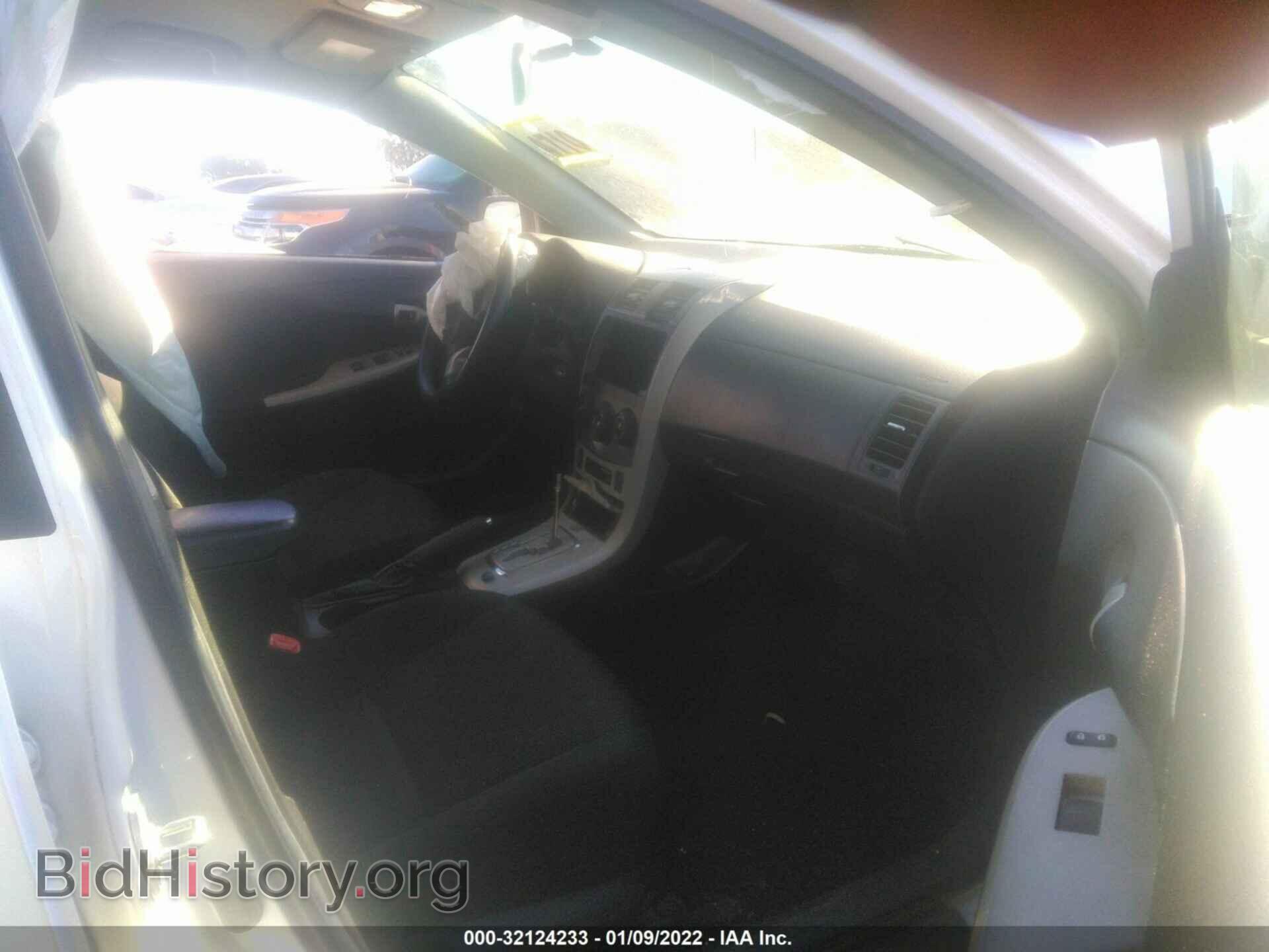 2010 TOYOTA COROLLA - VIN: 2T1BU4EE8AC497265 - Фото 5