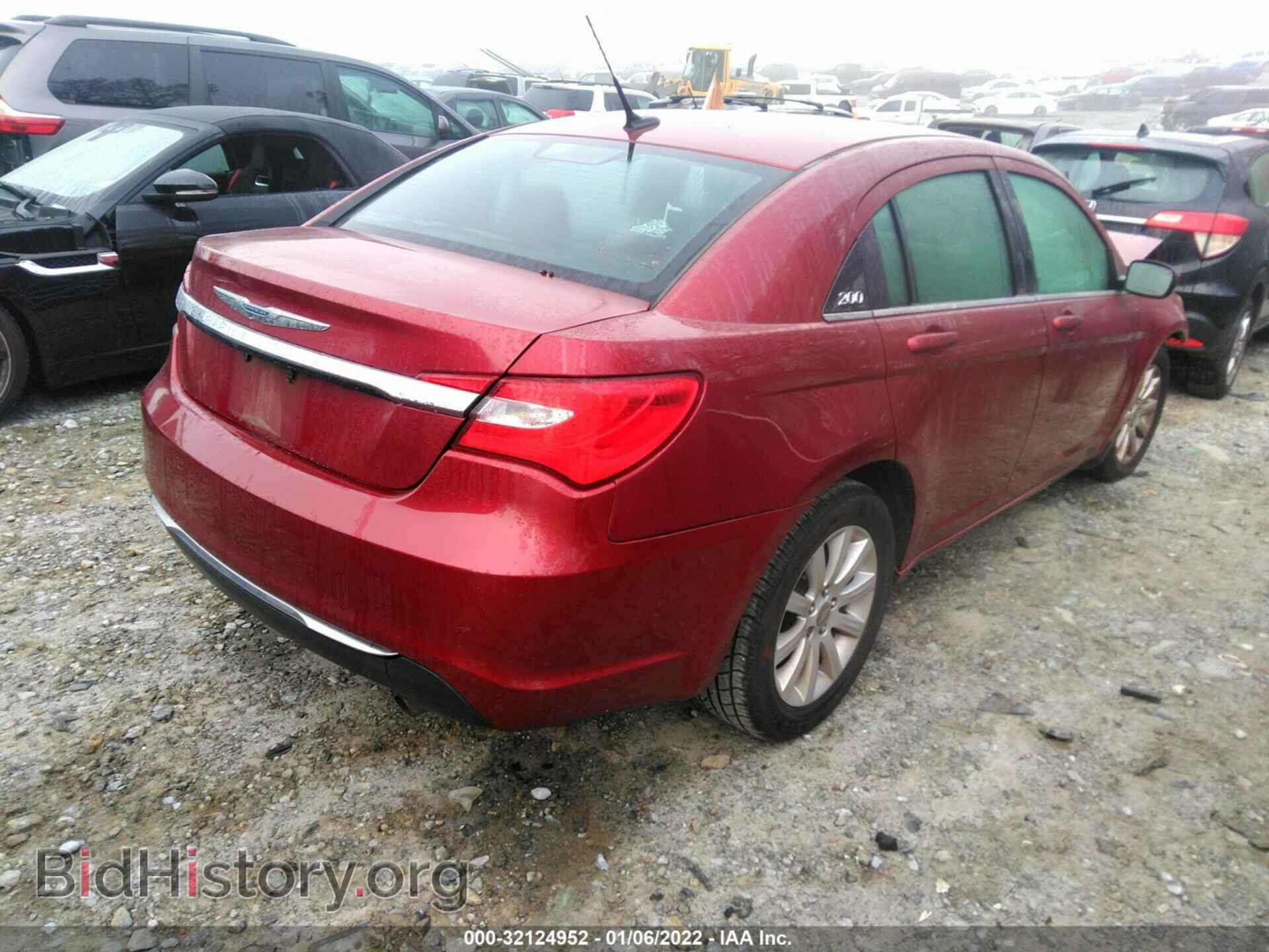 2011 CHRYSLER 200 - VIN: 1C3BC1FB0BN514018 - Фото 4