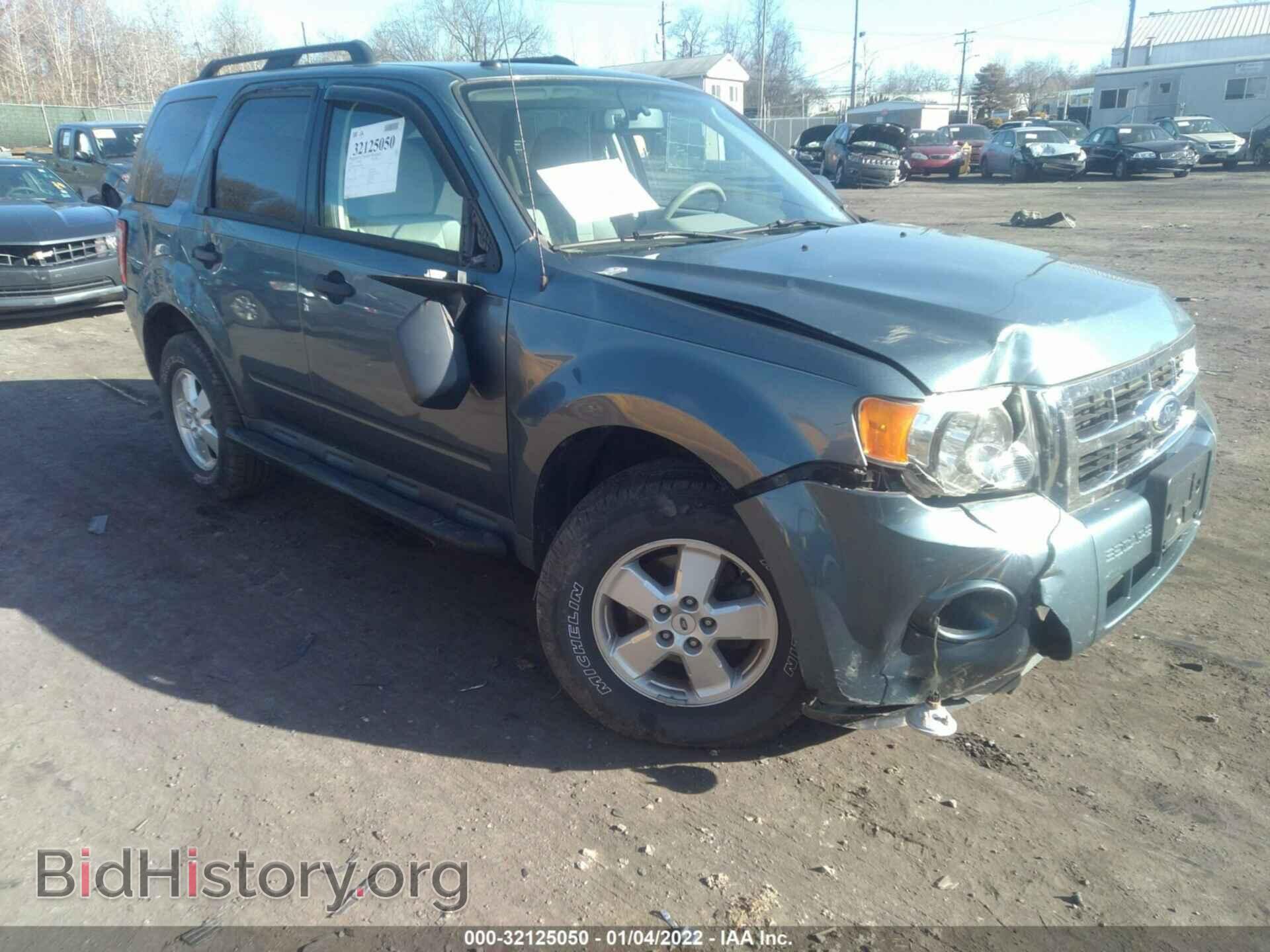 Photo 1FMCU9DG9AKD16088 - FORD ESCAPE 2010