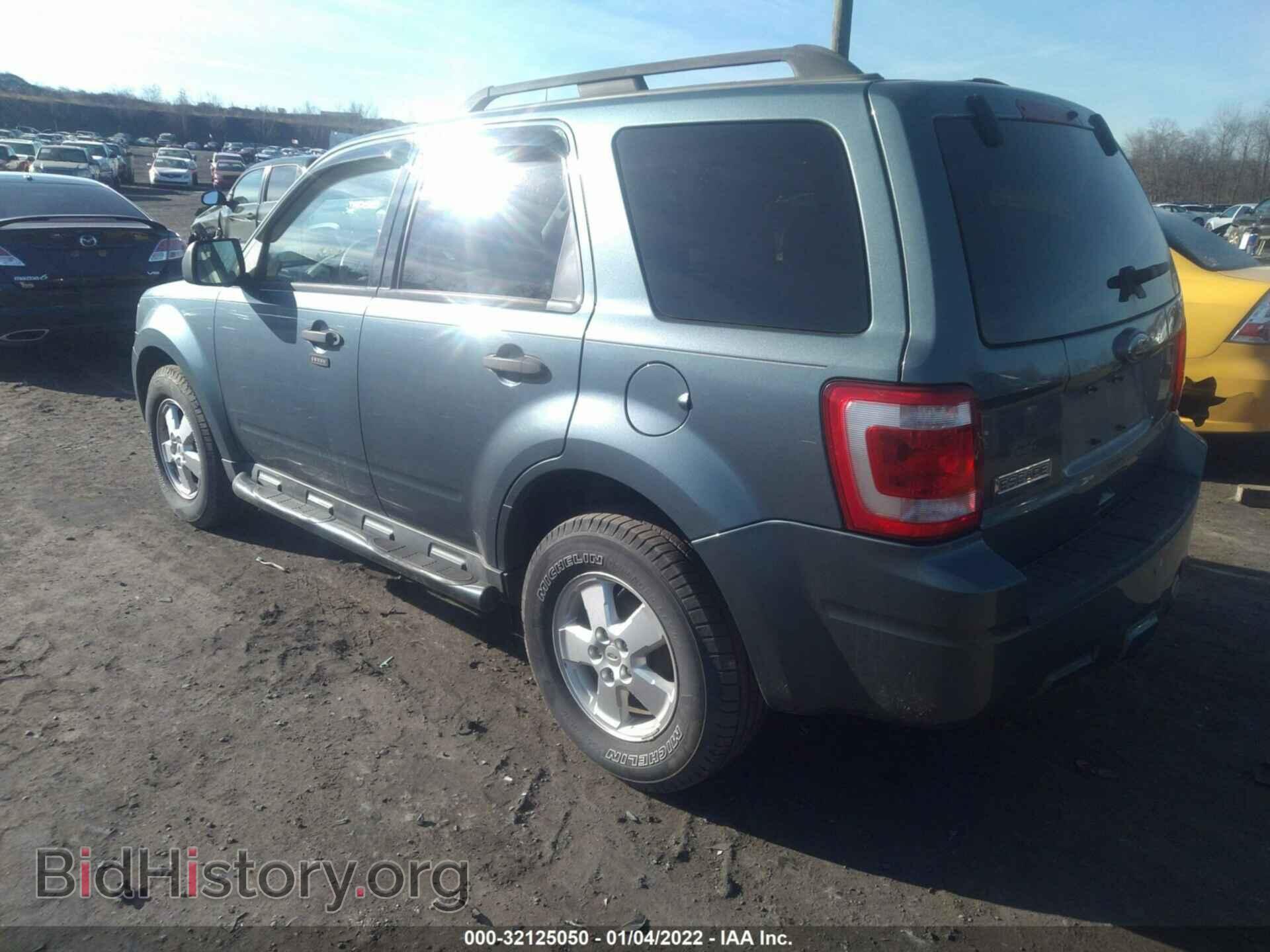 2010 FORD ESCAPE - VIN: 1FMCU9DG9AKD16088 - Фото 3