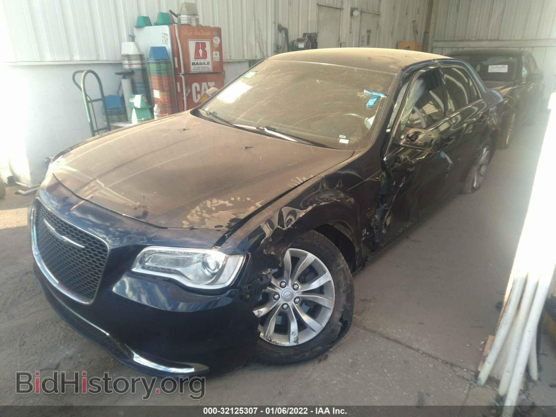 2015 CHRYSLER 300 - VIN: 2C3CCAAG4FH829278 - Фото 6