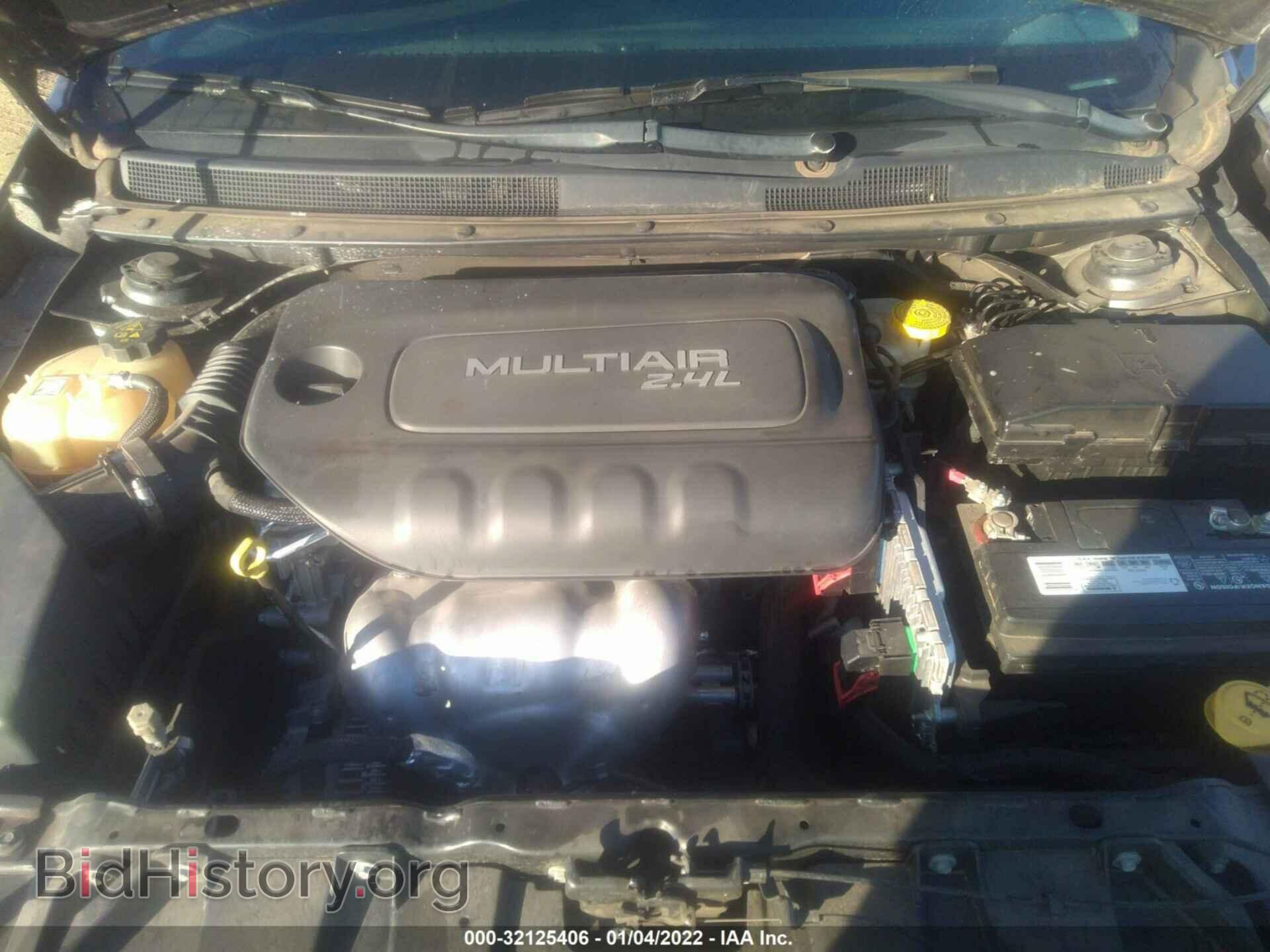 2015 CHRYSLER 200 - VIN: 1C3CCCAB2FN635677 - Photo 10