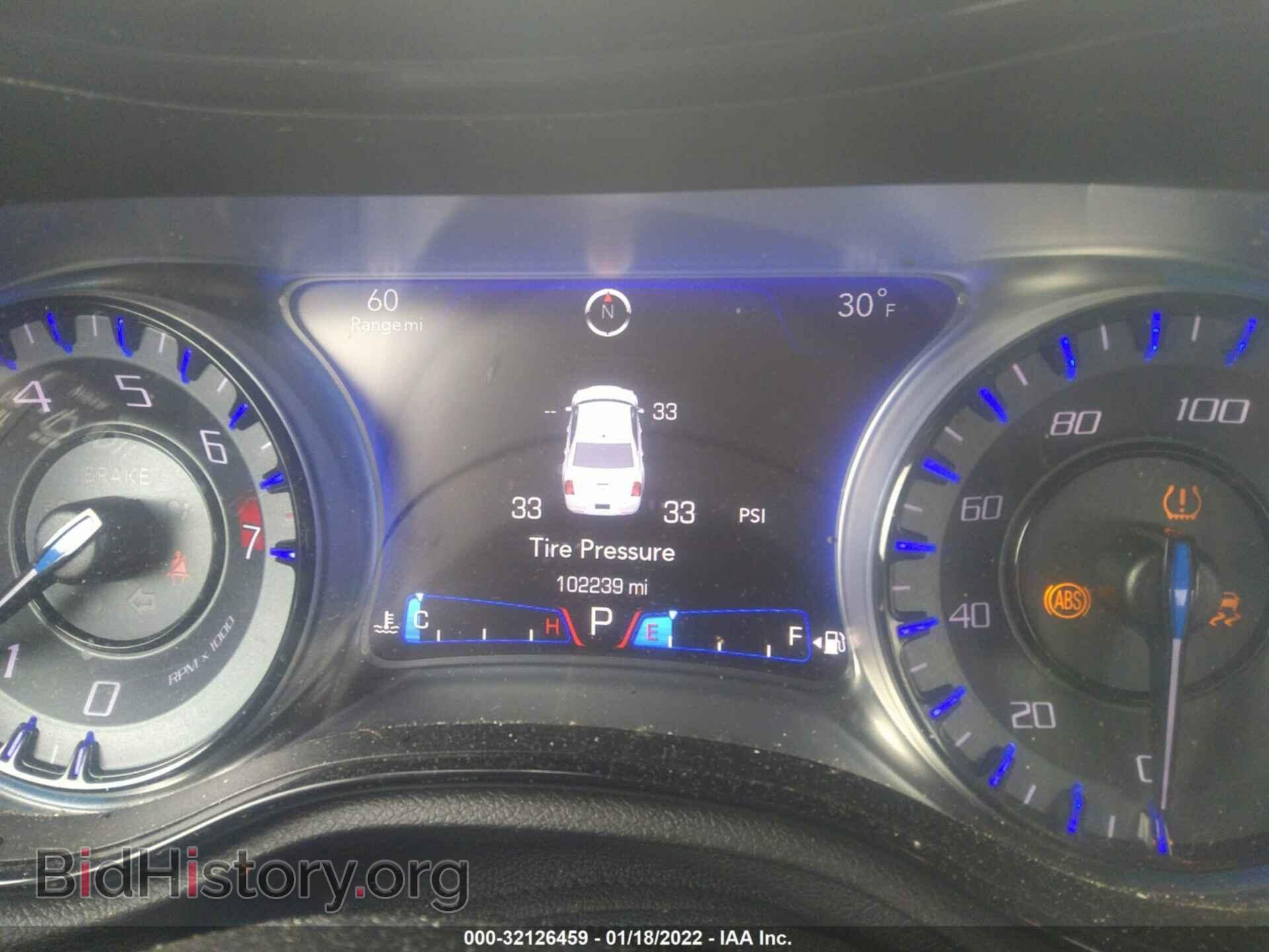 2016 CHRYSLER 300 - VIN: 2C3CCAGG2GH183084 - Фото 7
