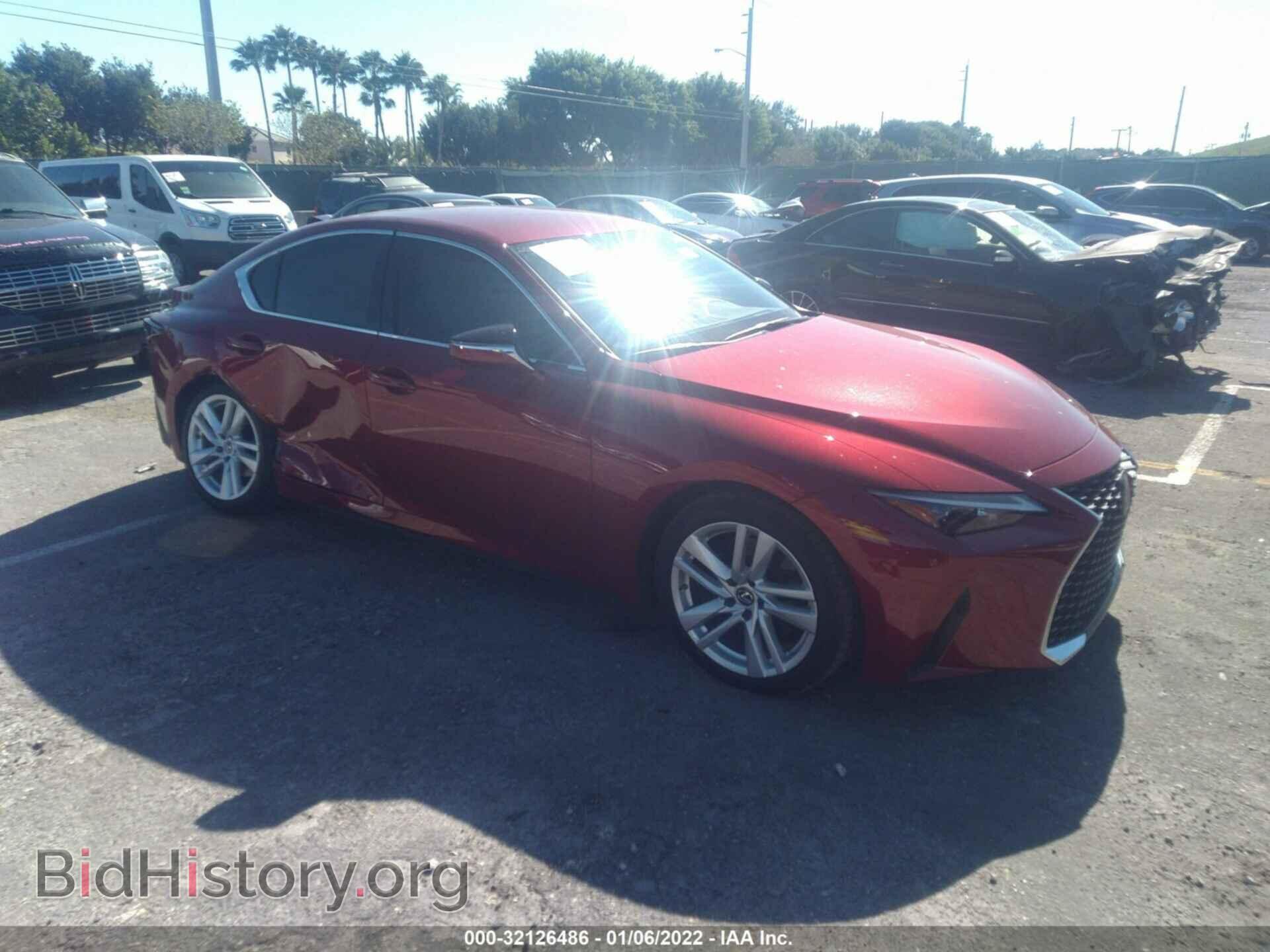 Photo JTHAA1D2XM5115120 - LEXUS IS 2021