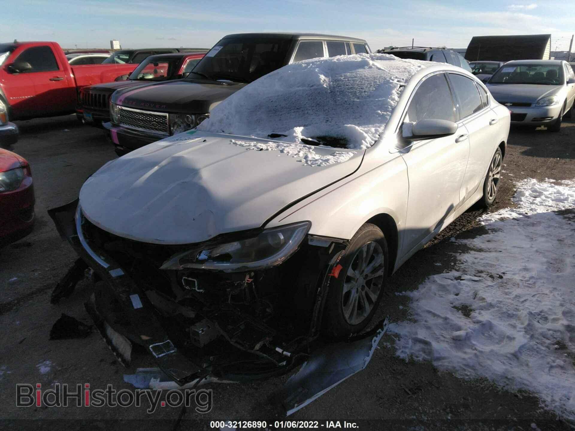 2015 CHRYSLER 200 - VIN: 1C3CCCAB7FN554643 - Фото 2