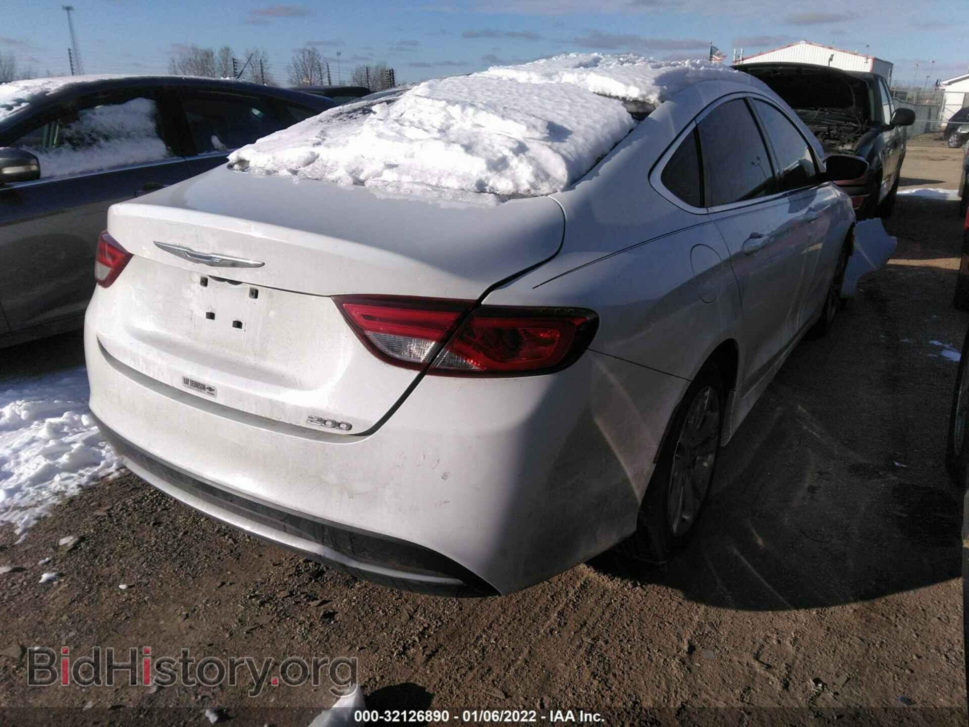 2015 CHRYSLER 200 - VIN: 1C3CCCAB7FN554643 - Фото 4