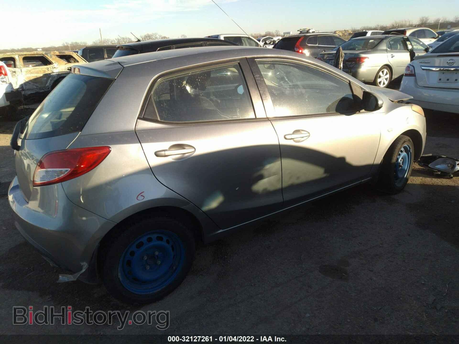 2013 MAZDA MAZDA2 - VIN: JM1DE1KY0D0166181 - Фото 4