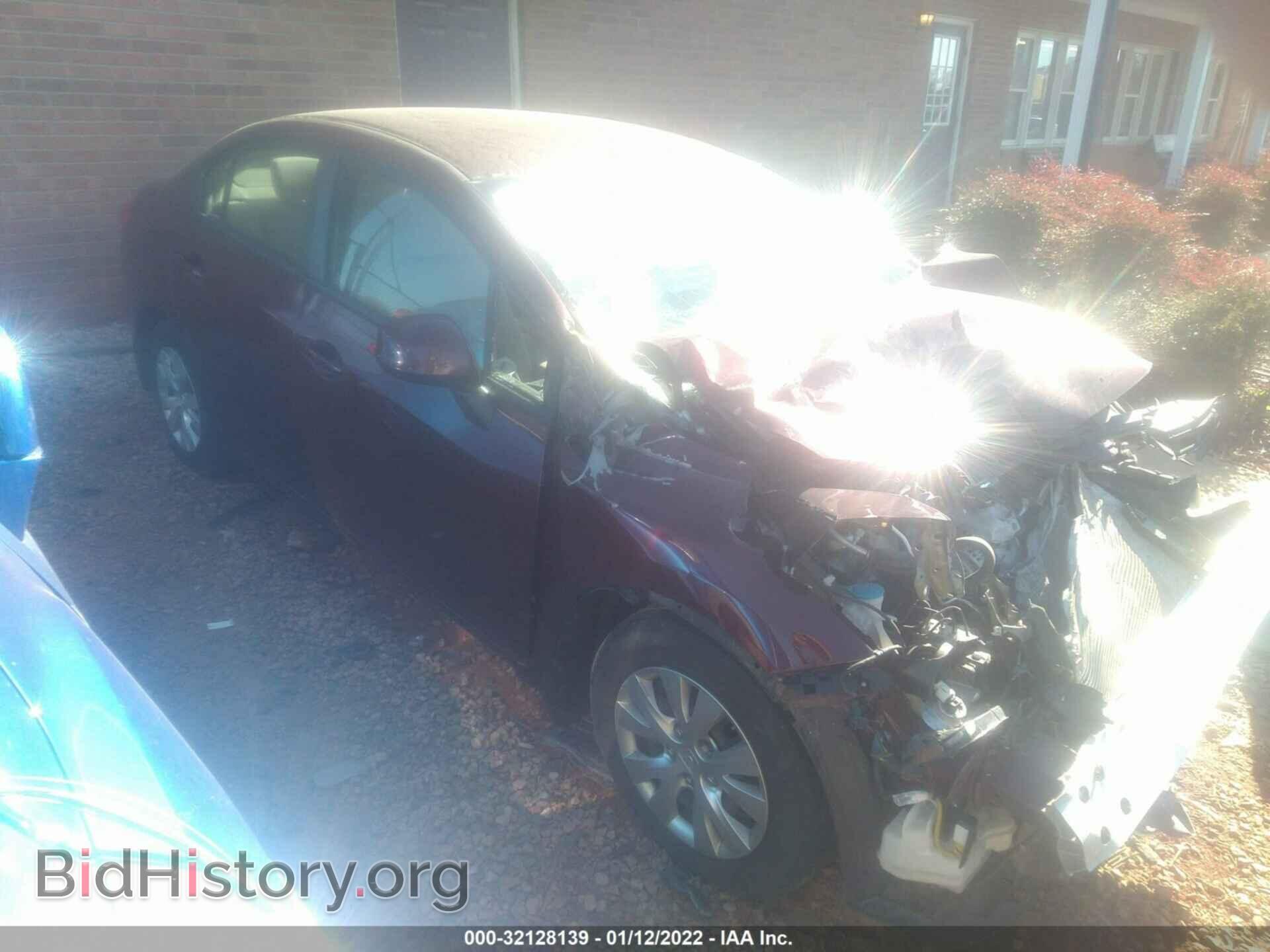 Photo 2HGFB2F54CH579448 - HONDA CIVIC SDN 2012