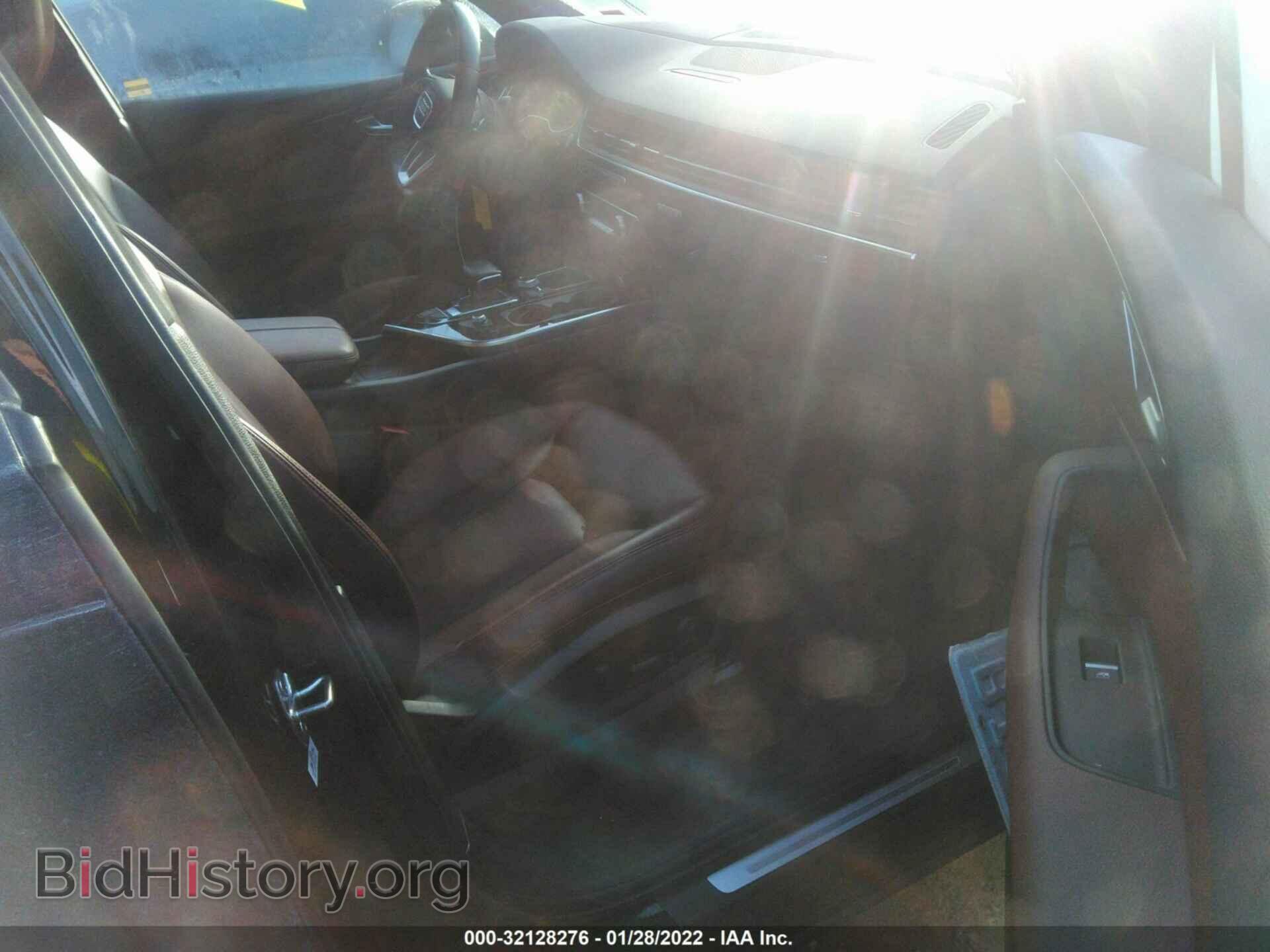 2018 AUDI Q7 - VIN: WA1VAAF76JD014258 - Фото 5