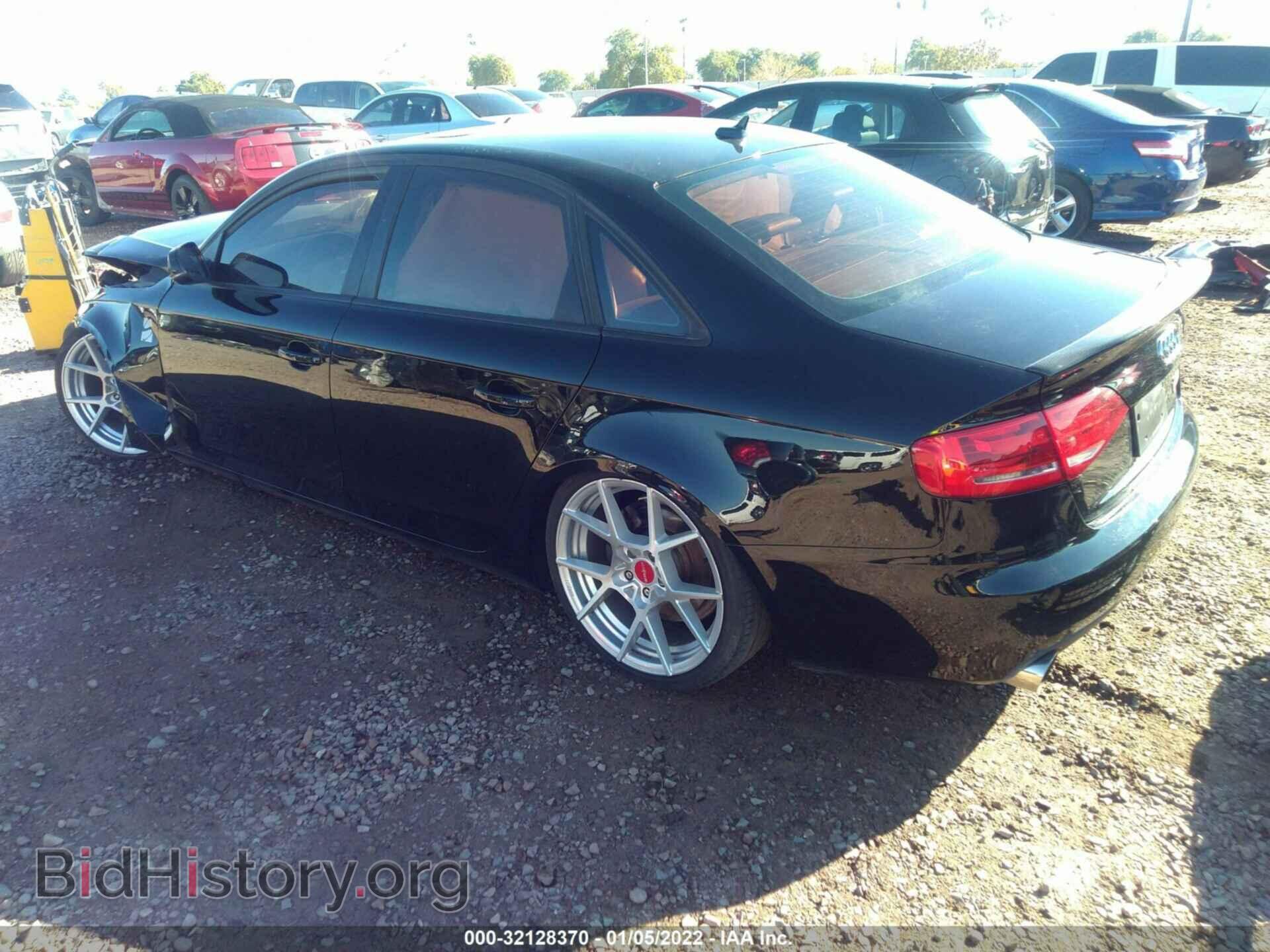 2010 AUDI A4 - VIN: WAUBFAFL9AN022496 - Фото 3