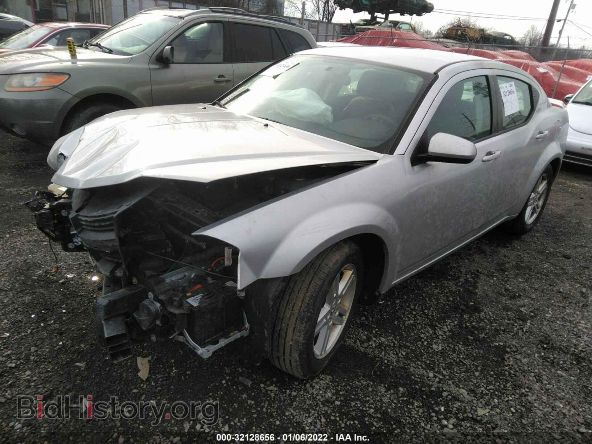 2010 DODGE AVENGER - VIN: 1B3CC5FB7AN174647 - Photo 2