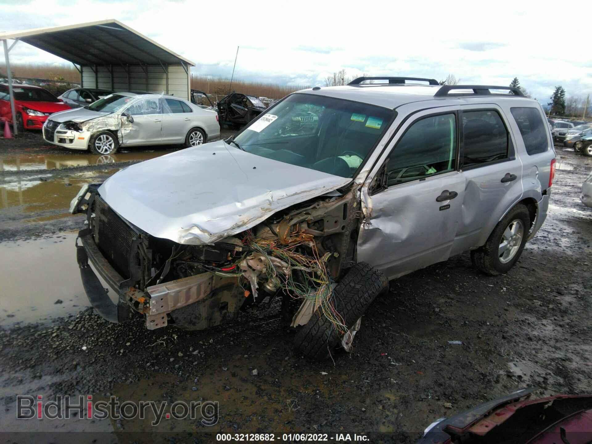 2012 FORD ESCAPE - VIN: 1FMCU9DG3CKA09342 - Фото 2