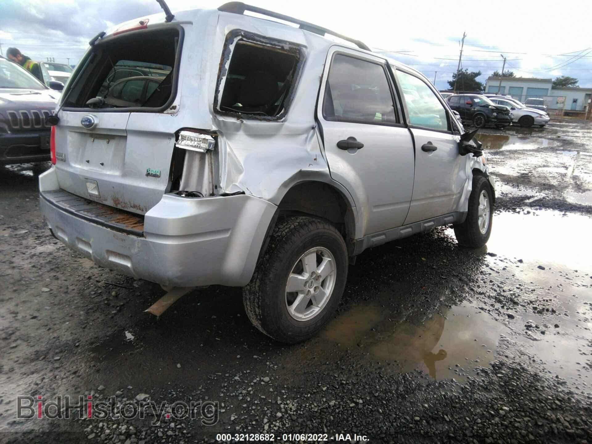 2012 FORD ESCAPE - VIN: 1FMCU9DG3CKA09342 - Фото 4