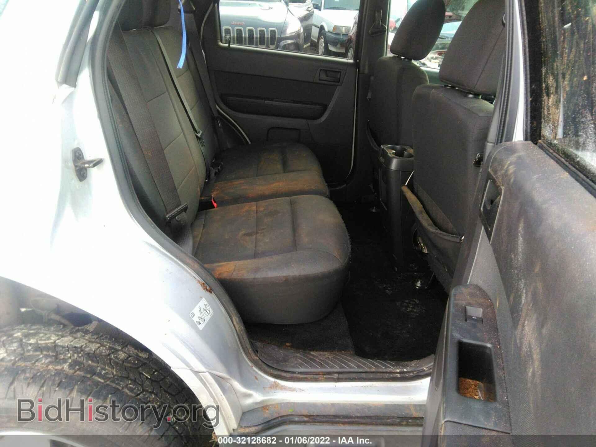2012 FORD ESCAPE - VIN: 1FMCU9DG3CKA09342 - Фото 8