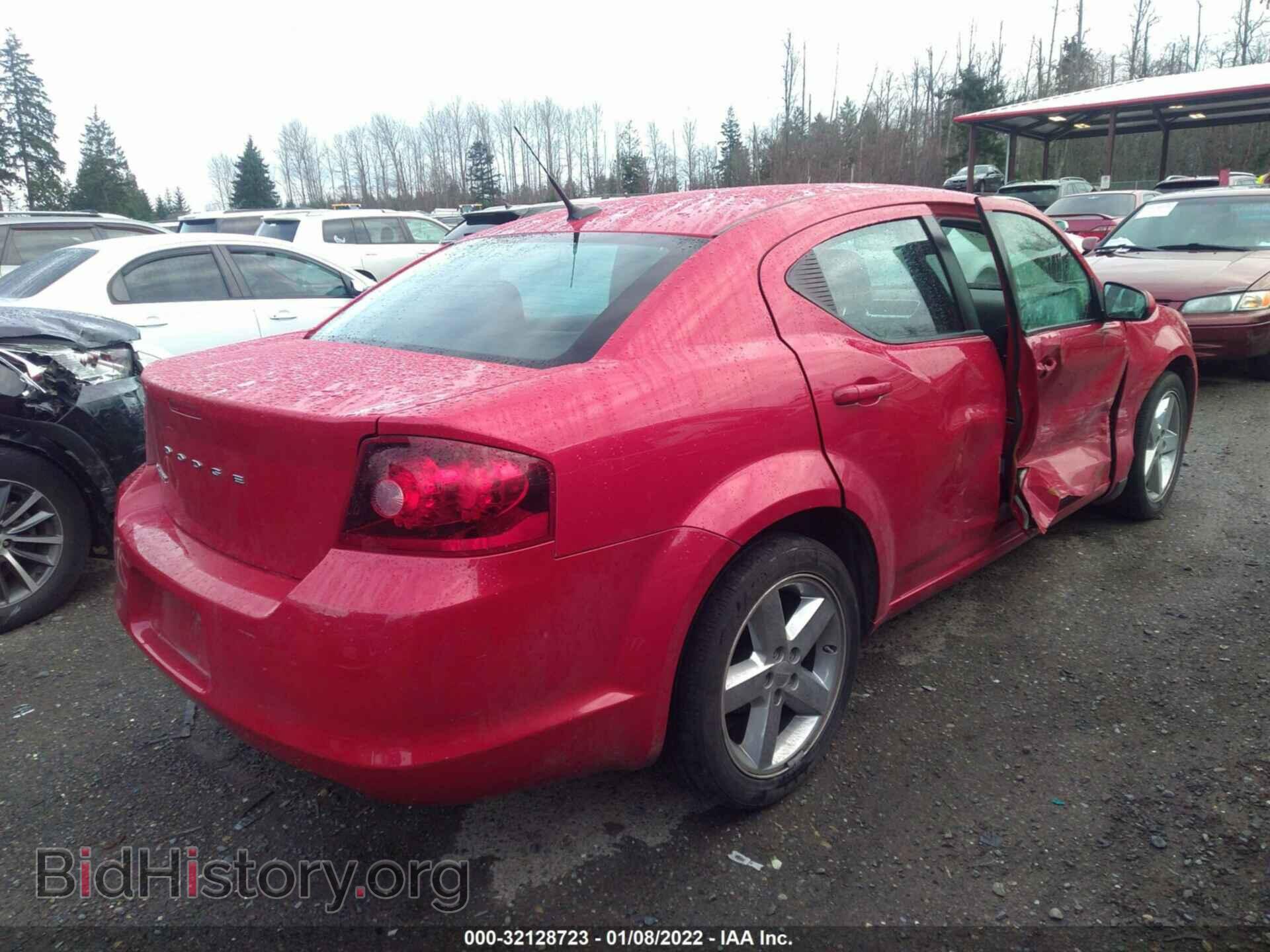 2011 DODGE AVENGER - VIN: 1B3BD2FG2BN510466 - Фото 4