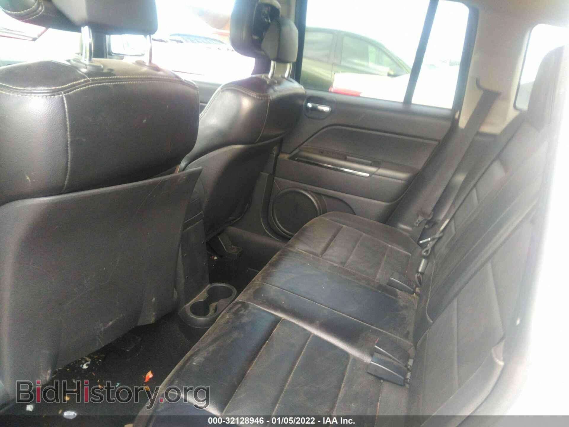 2010 JEEP COMPASS - VIN: 1J4NT5FB9AD530037 - Фото 8