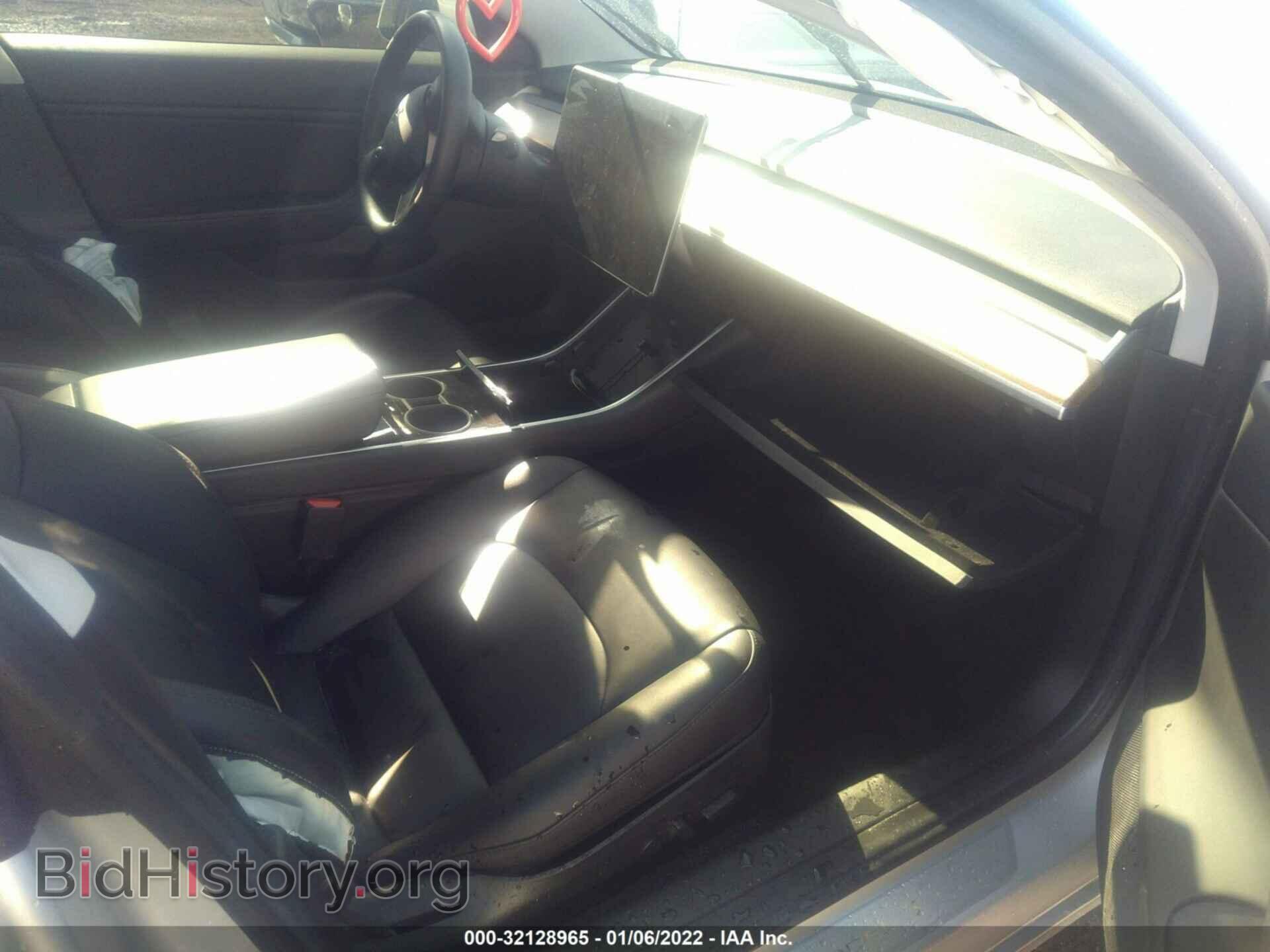 2018 TESLA MODEL 3 - VIN: 5YJ3E1EA4JF011012 - Photo 5