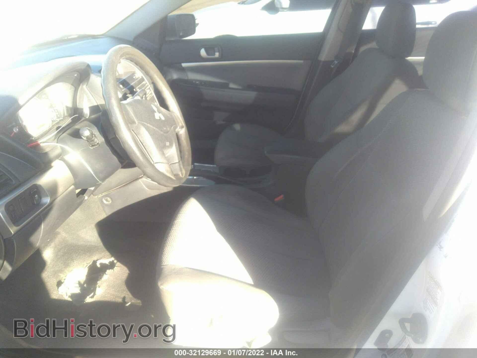 2010 MITSUBISHI GALANT - VIN: 4A32B2FF8AE018239 - Фото 5