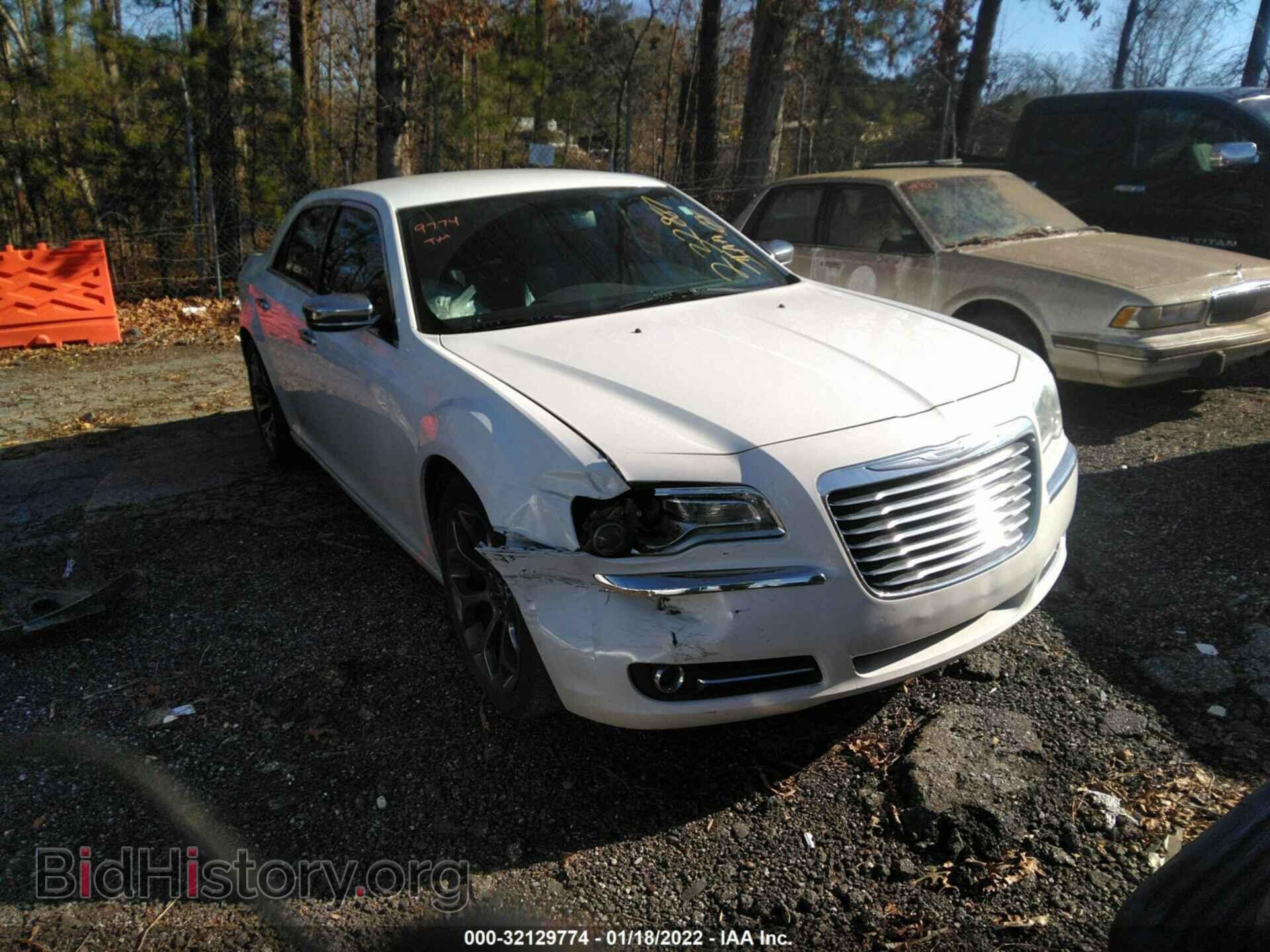 Фотография 2C3CCACG1CH232887 - CHRYSLER 300 2012