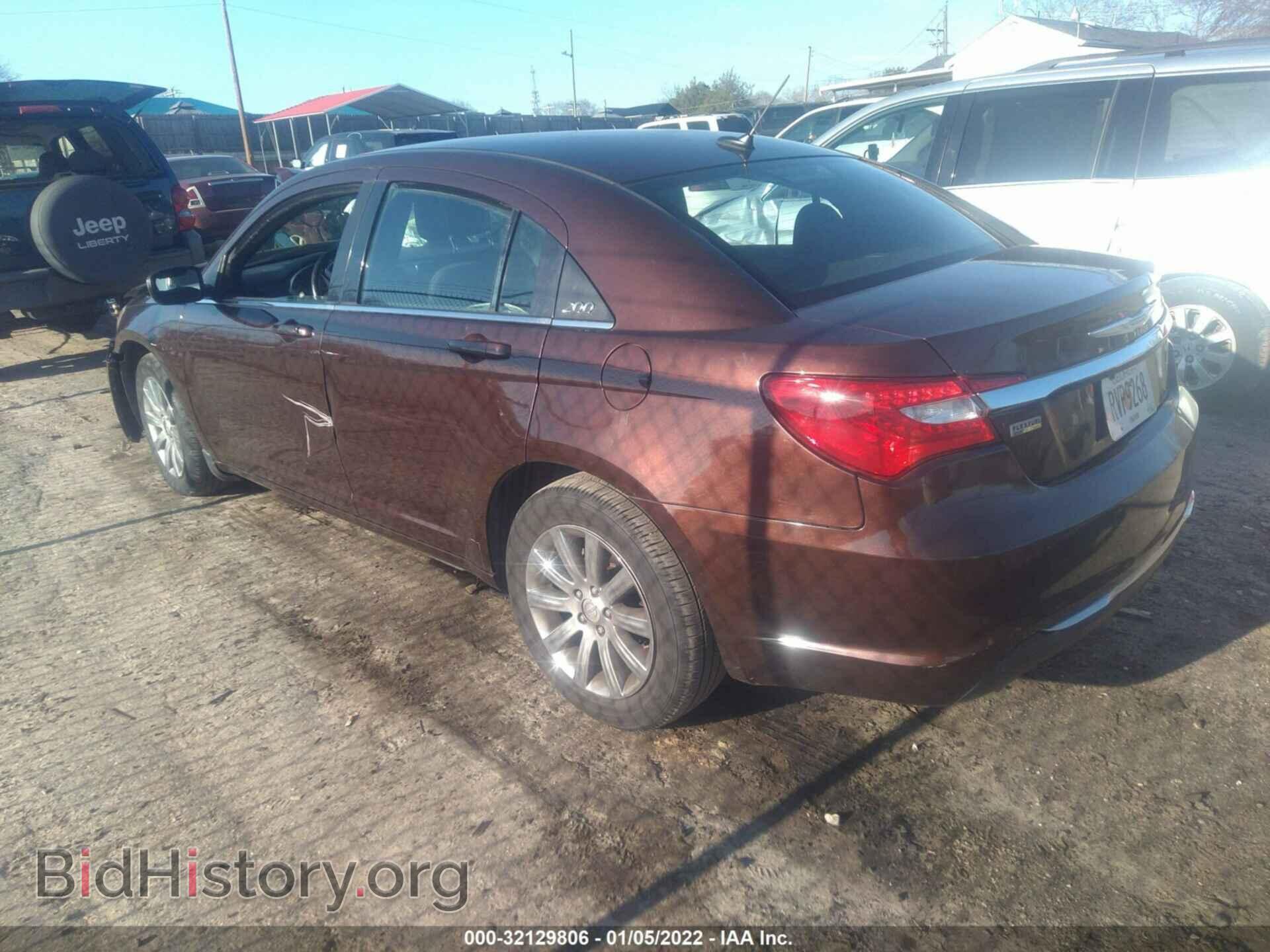 2013 CHRYSLER 200 - VIN: 1C3CCBBG7DN569516 - Фото 3