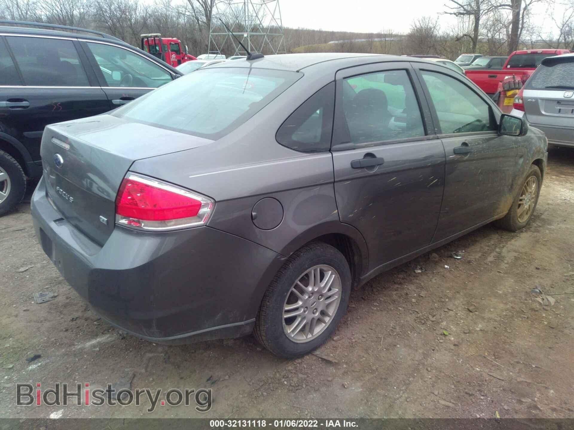 2011 FORD FOCUS - VIN: 1FAHP3FN5BW189057 - Photo 4