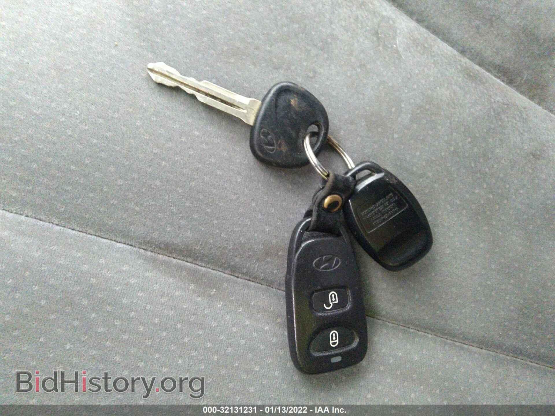 2009 HYUNDAI SANTA FE - VIN: 5NMSG73D59H239729 - Фото 11